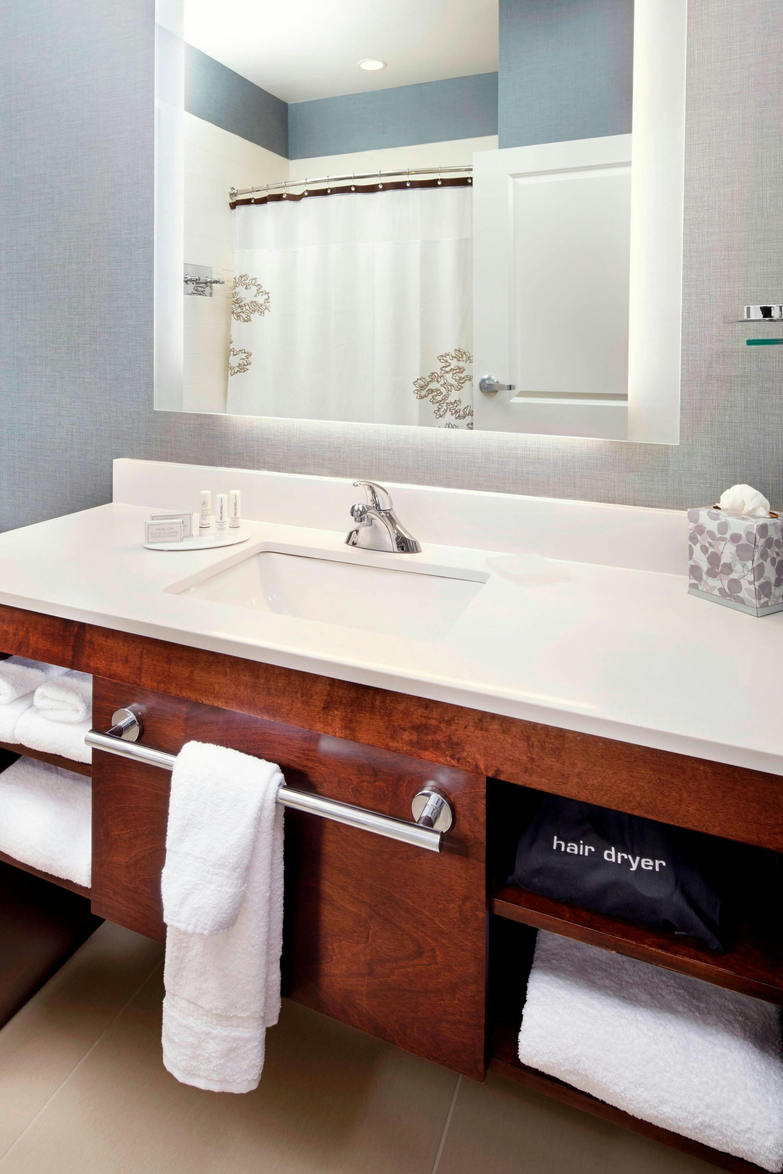 Residence Inn by Marriott Columbus Dublin