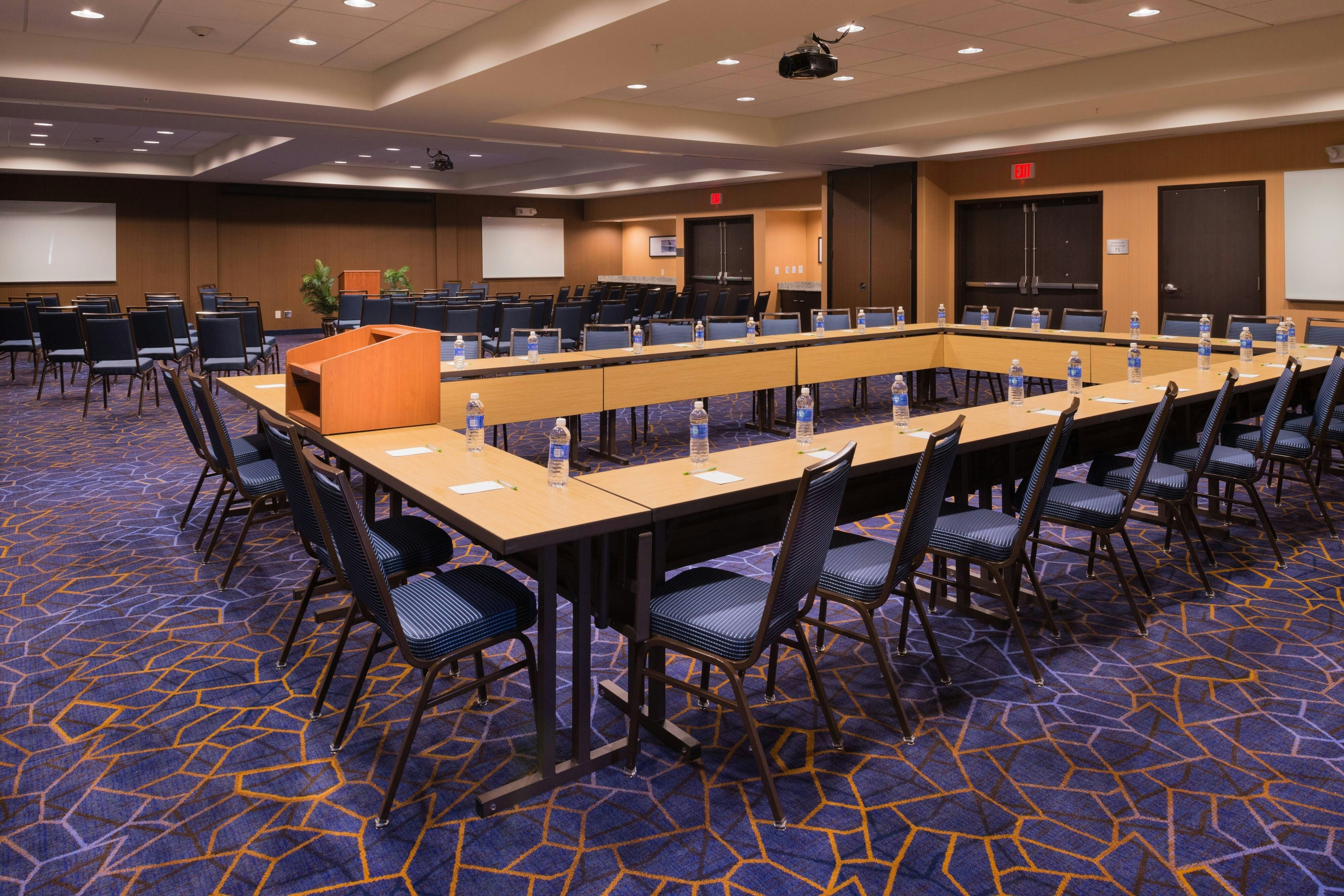 Courtyard by Marriott Hot Springs