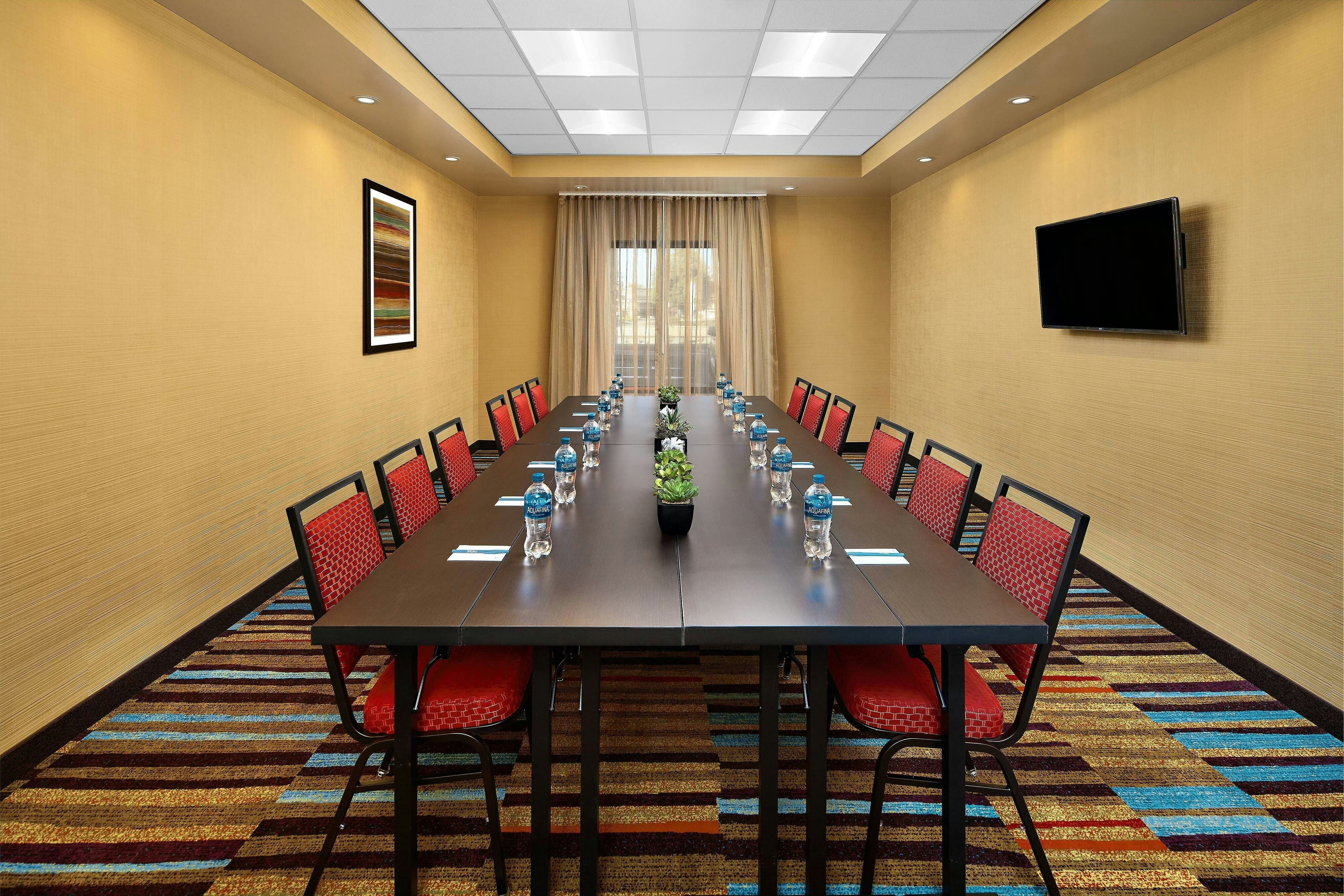 Fairfield by Marriott Inn & Suites Fresno Yosemite International Airport