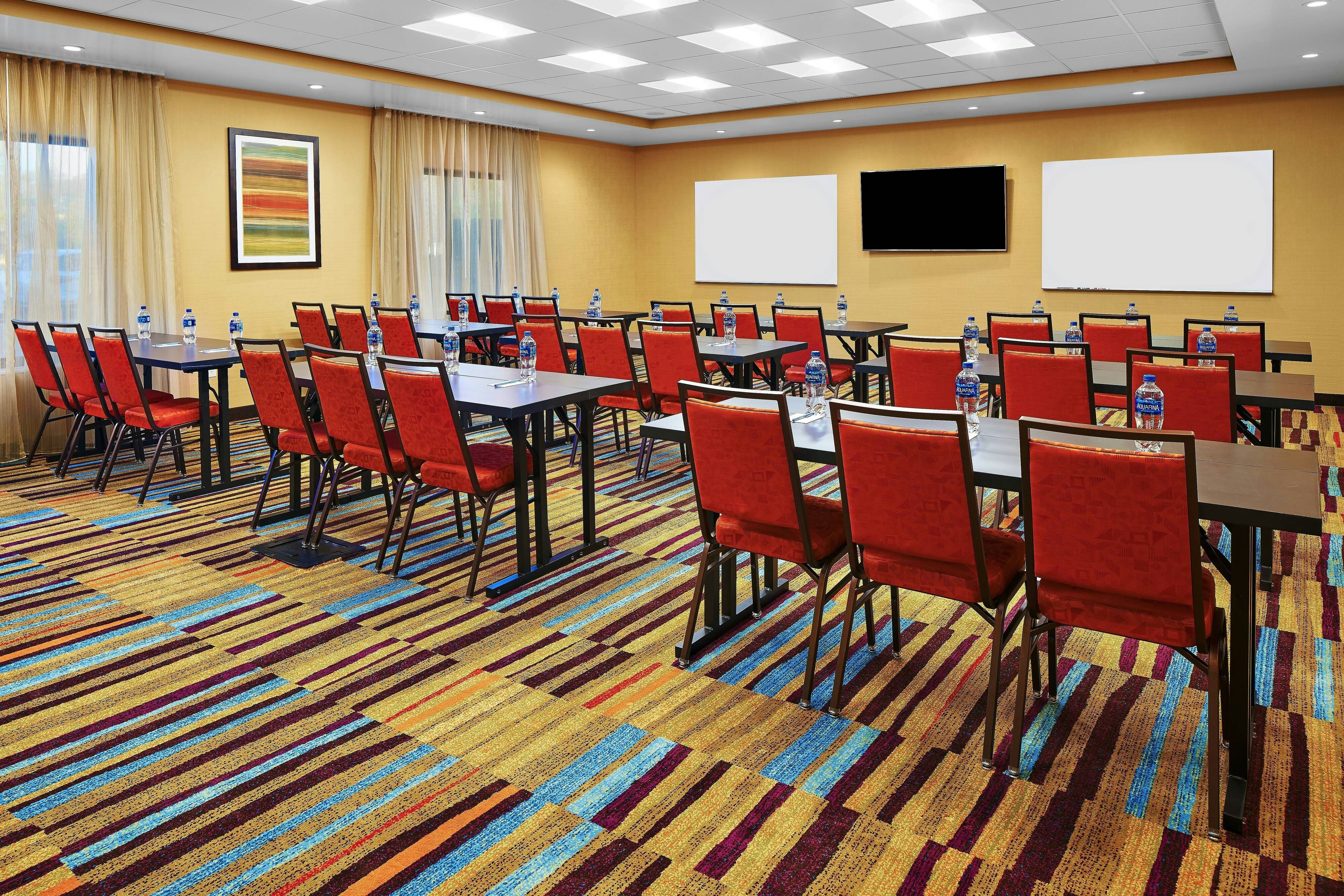 Fairfield by Marriott Inn & Suites Fresno Yosemite International Airport
