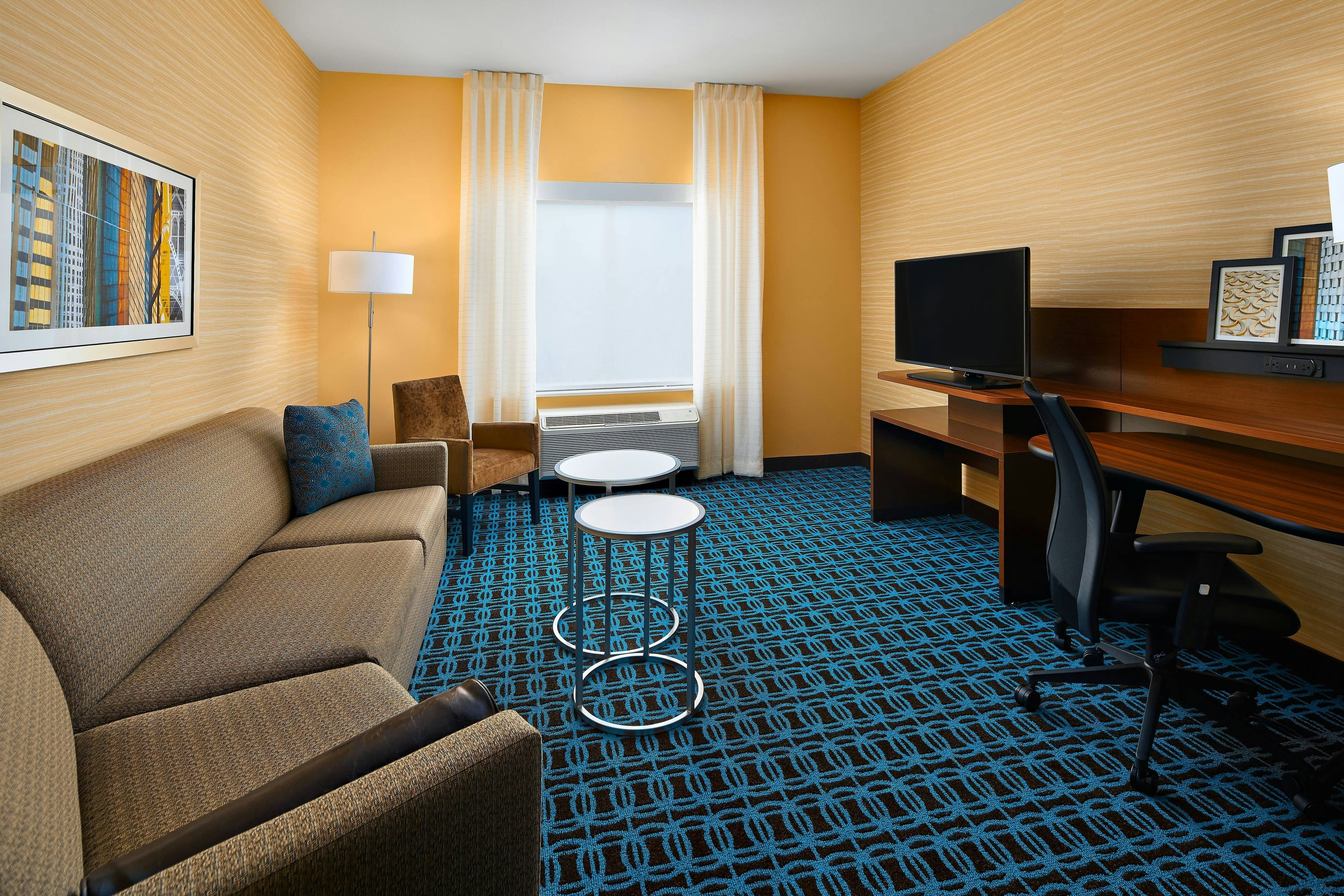 Fairfield by Marriott Inn & Suites Fresno Yosemite International Airport