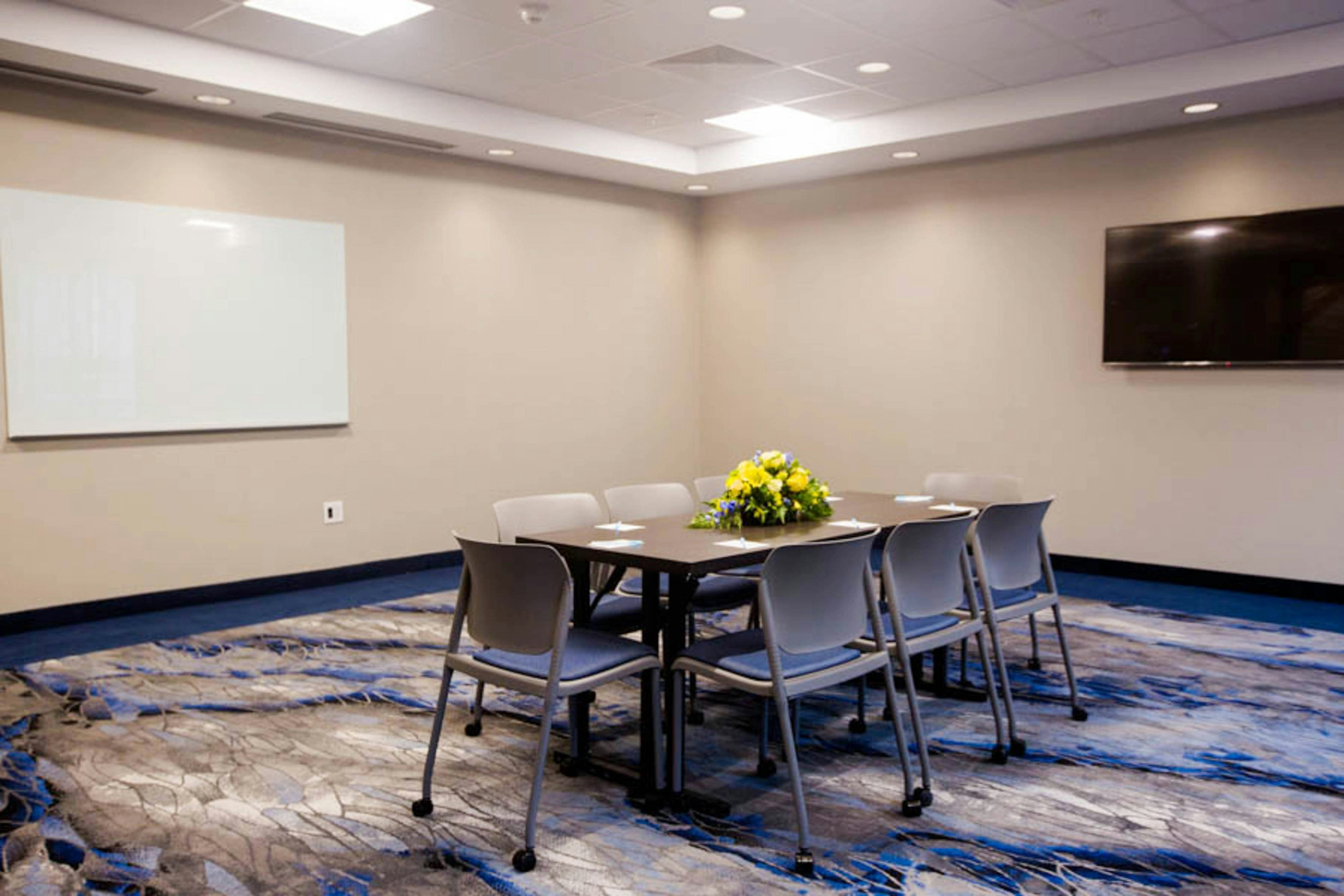 Fairfield by Marriott Inn & Suites Philadelphia Broomall/Newtown Square