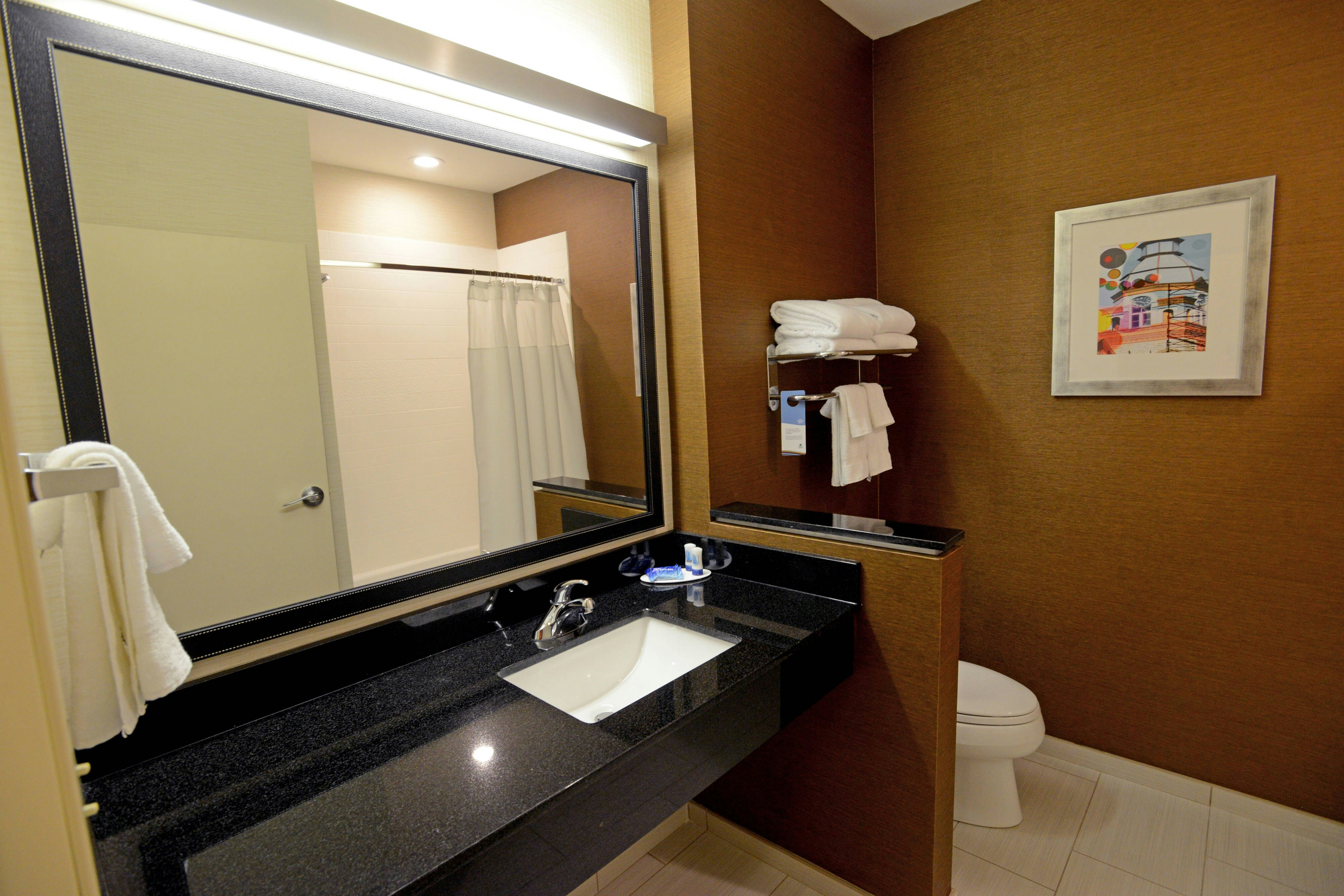 Fairfield by Marriott Inn & Suites Bowling Green