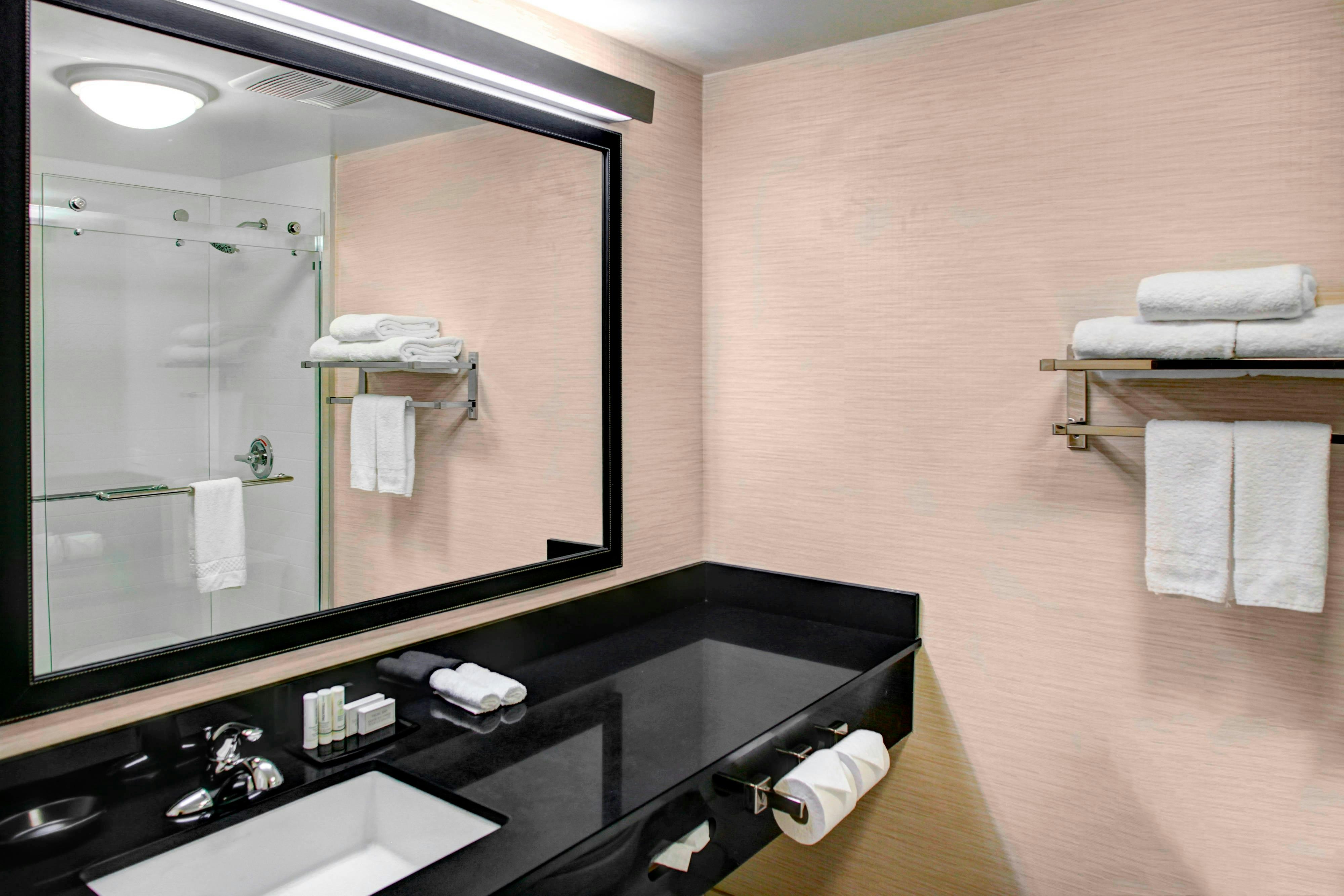 Fairfield by Marriott Inn & Suites Los Angeles LAX/El Segundo