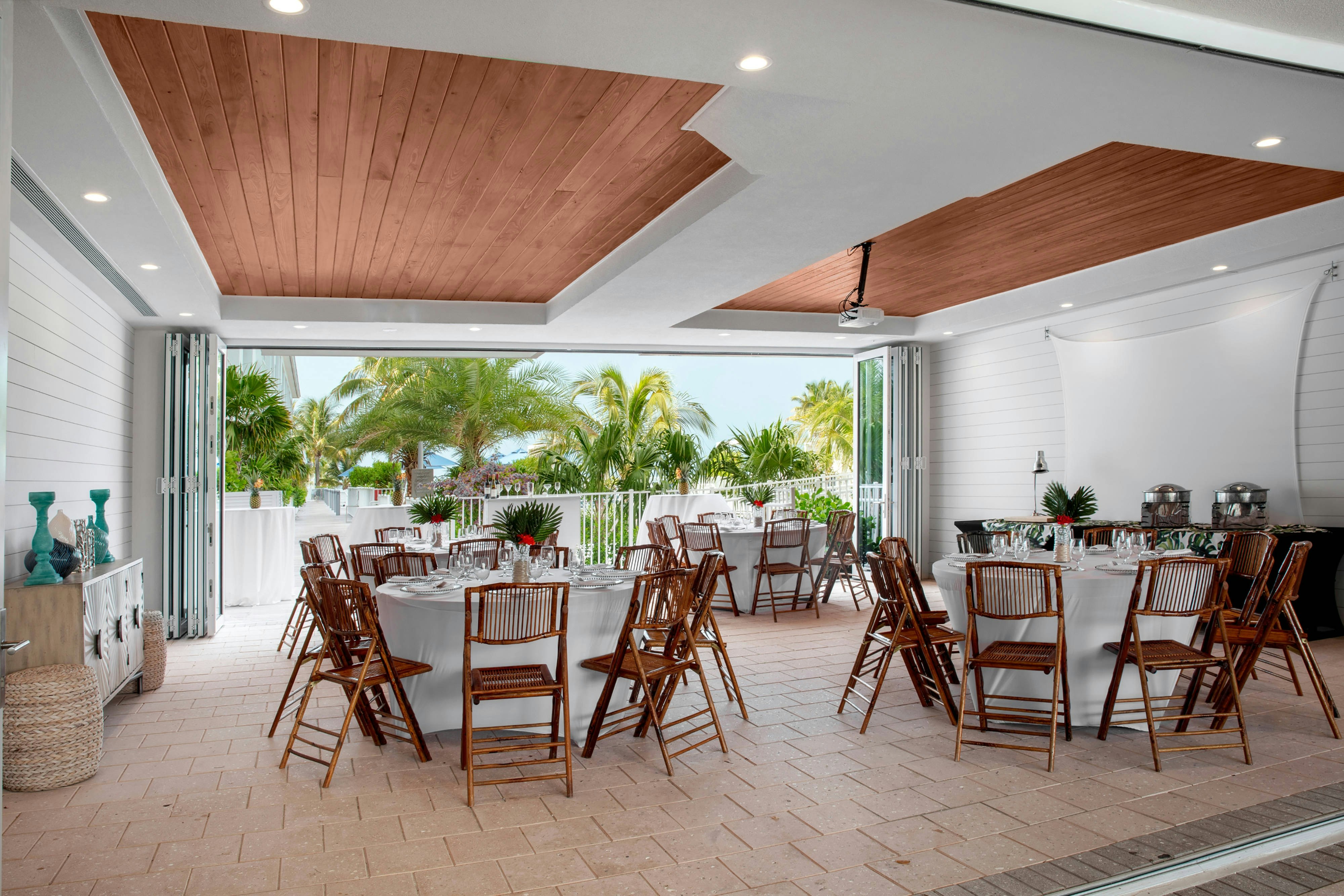 Courtyard by Marriott Faro Blanco Resort