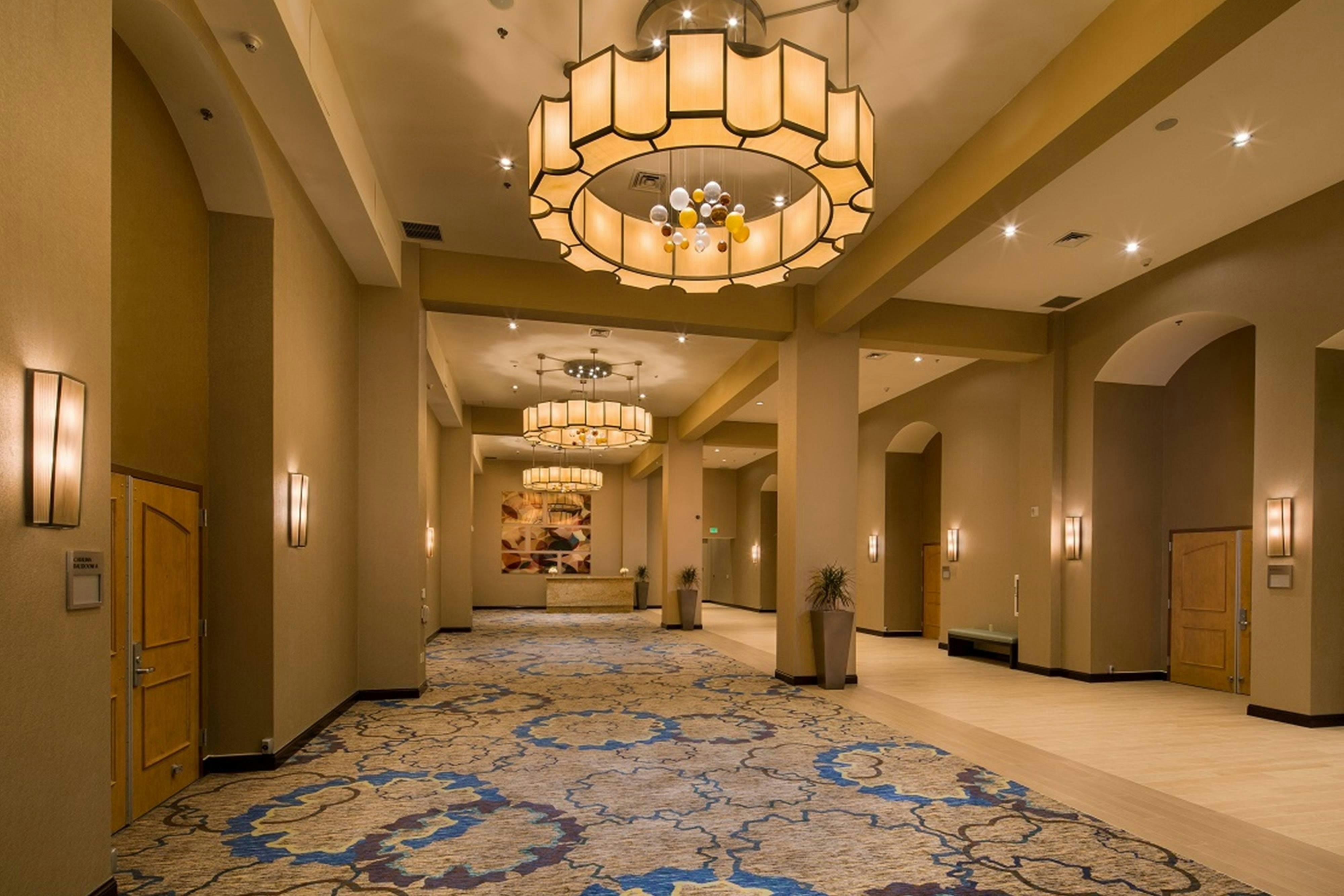 Delta Hotels Anaheim Garden Grove