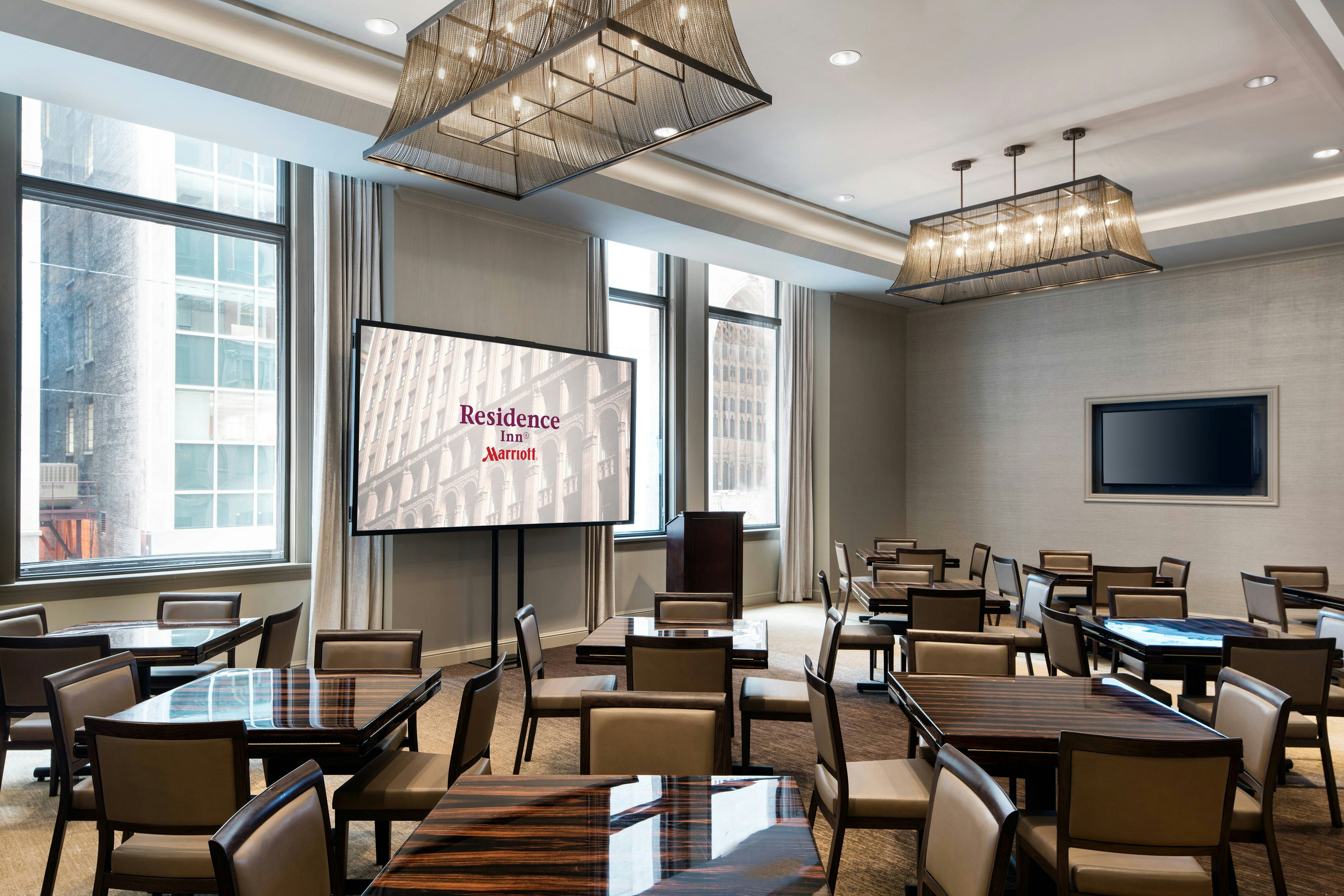 Residence Inn by Marriott Chicago Downtown/Loop