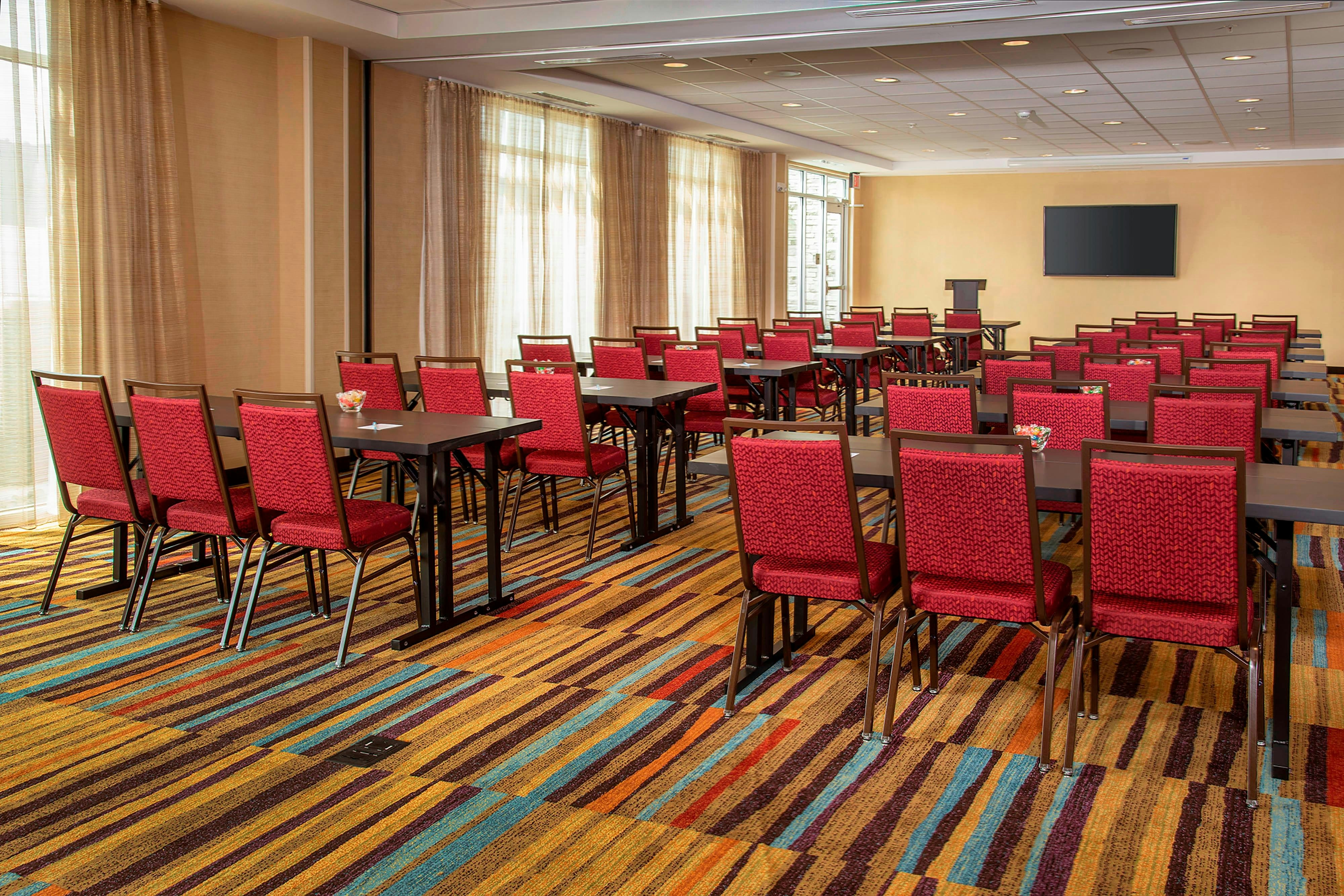 Fairfield by Marriott Inn & Suites Harrisburg International Airport