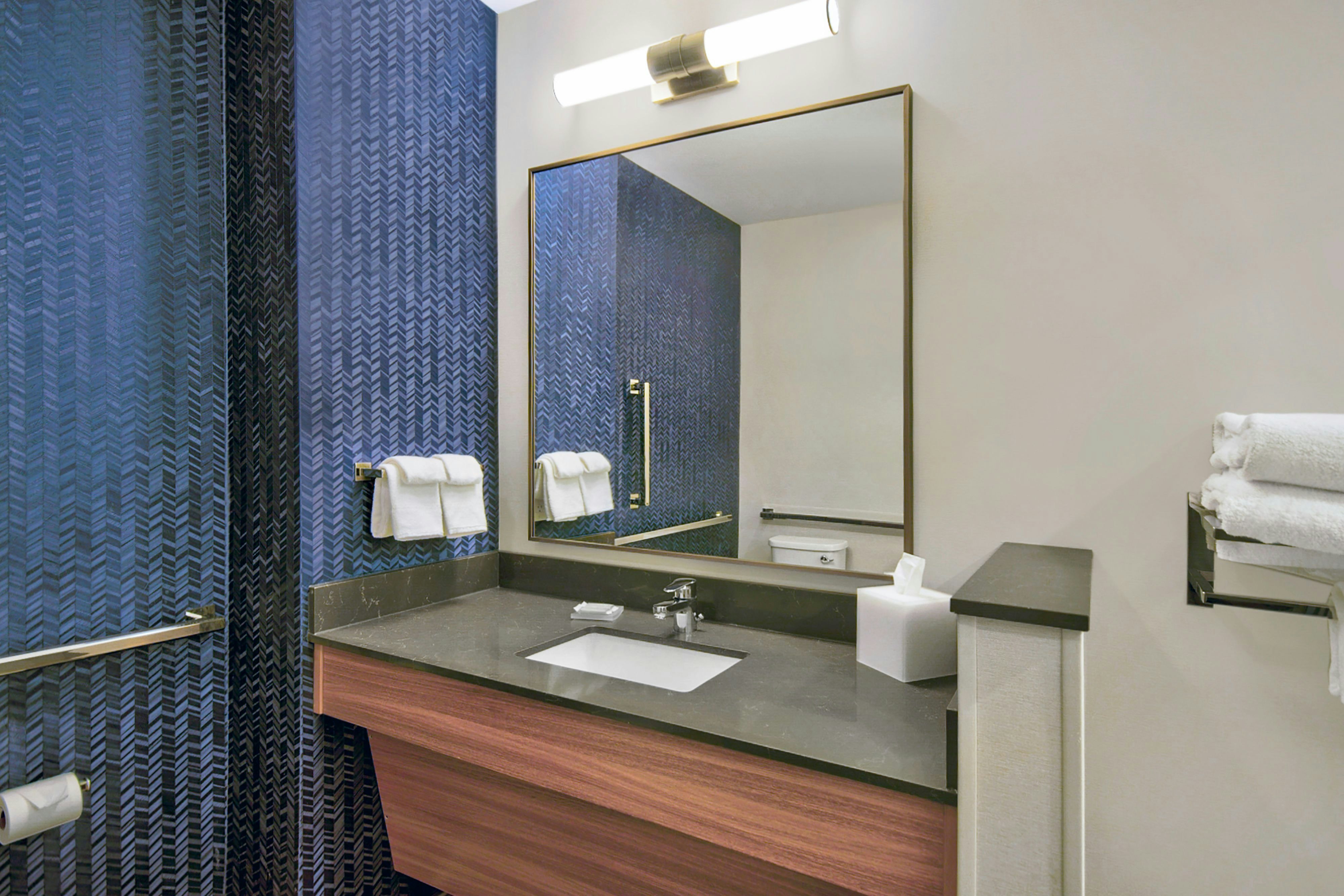 Fairfield by Marriott Inn & Suites Cincinnati North/West Chester