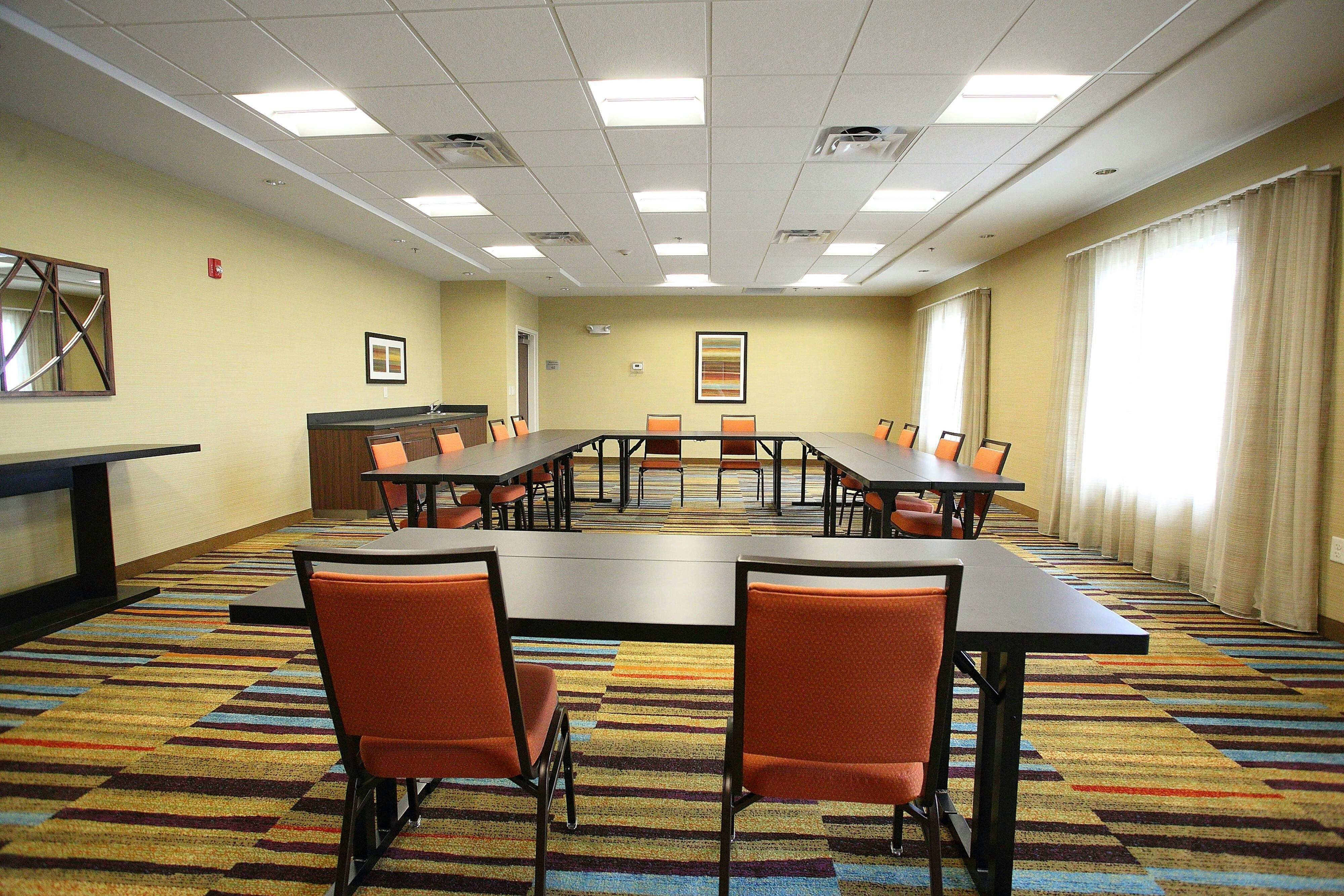 Fairfield by Marriott Inn & Suites East Grand Forks