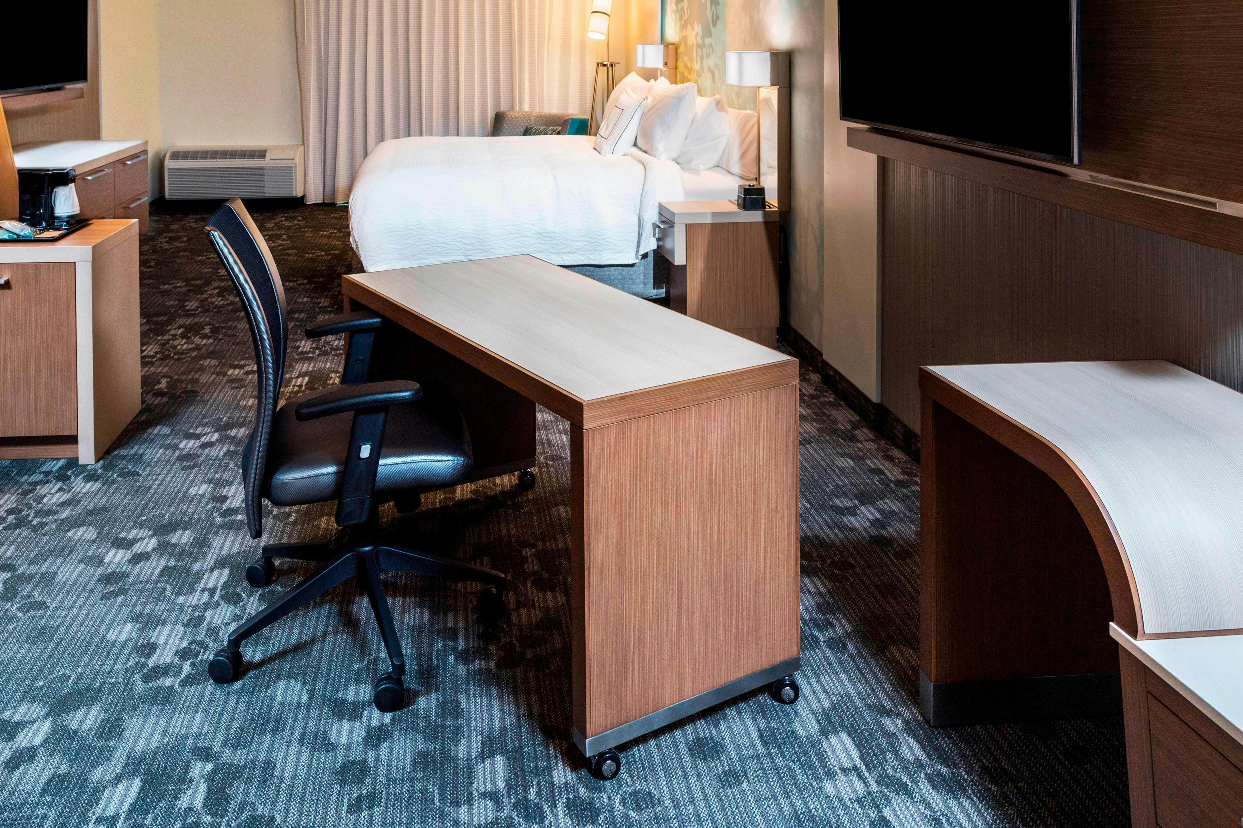 Courtyard by Marriott Tampa Northwest/Veterans Expressway