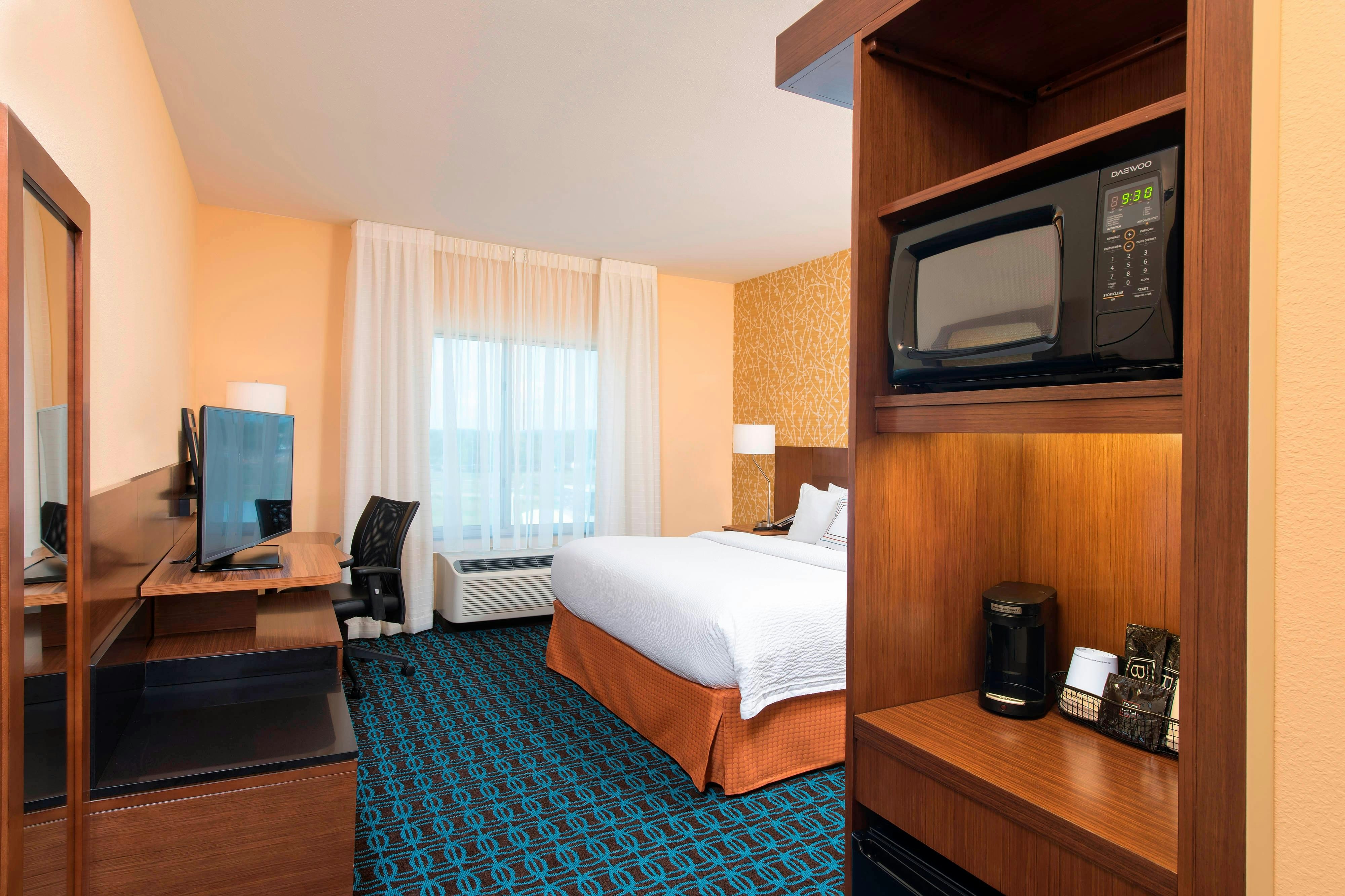 Fairfield by Marriott Inn & Suites Jackson Clinton