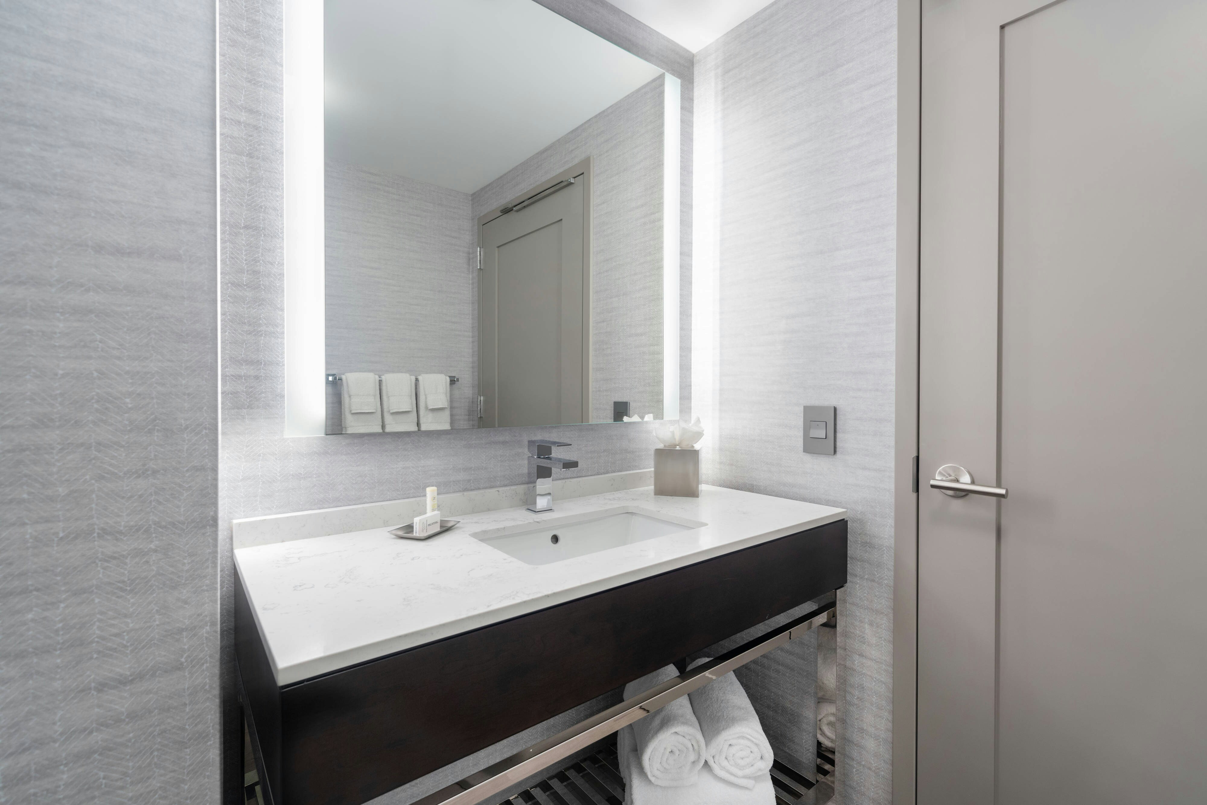 Fairfield by Marriott Inn & Suites Boston Waltham