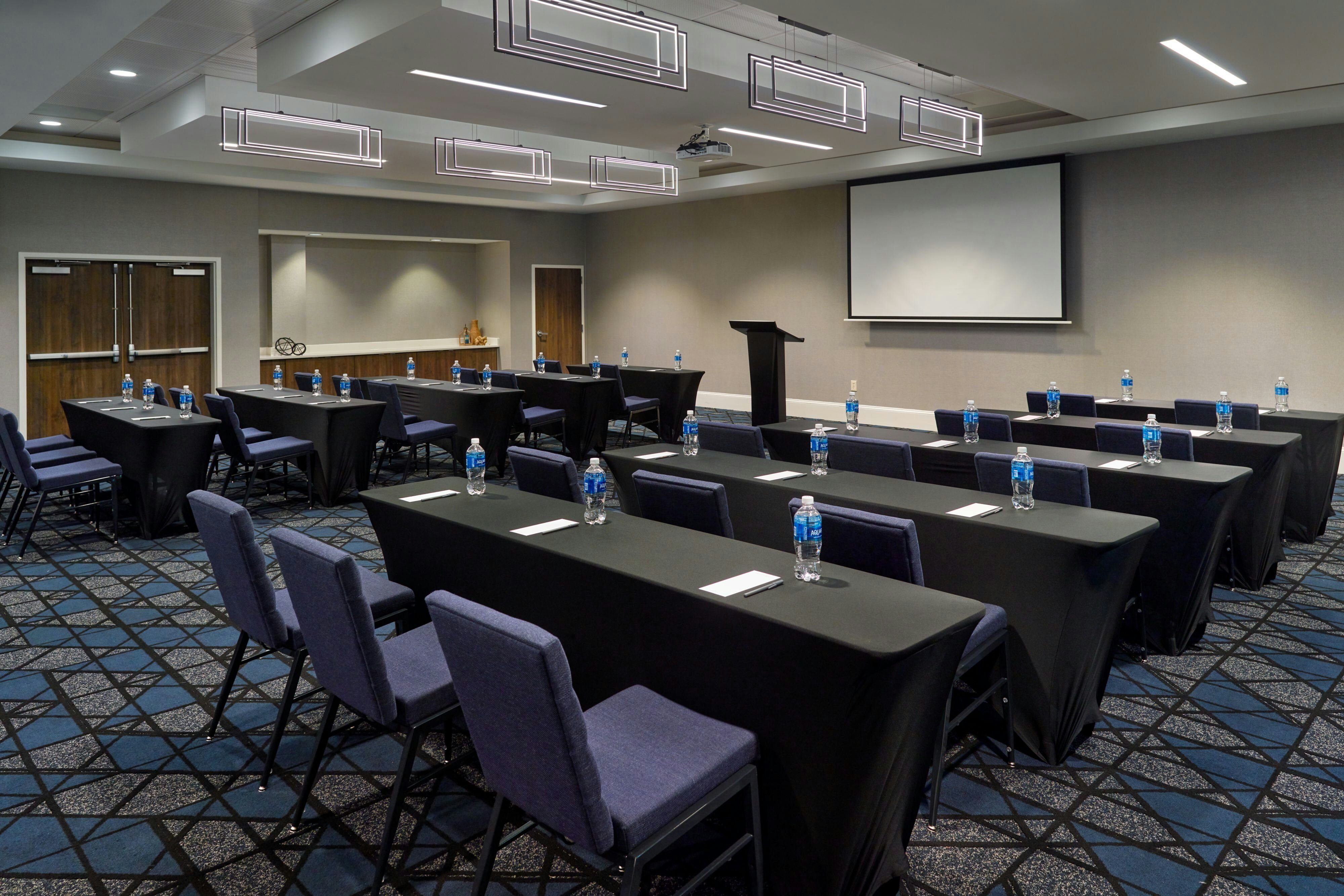 Courtyard by Marriott Carrollton
