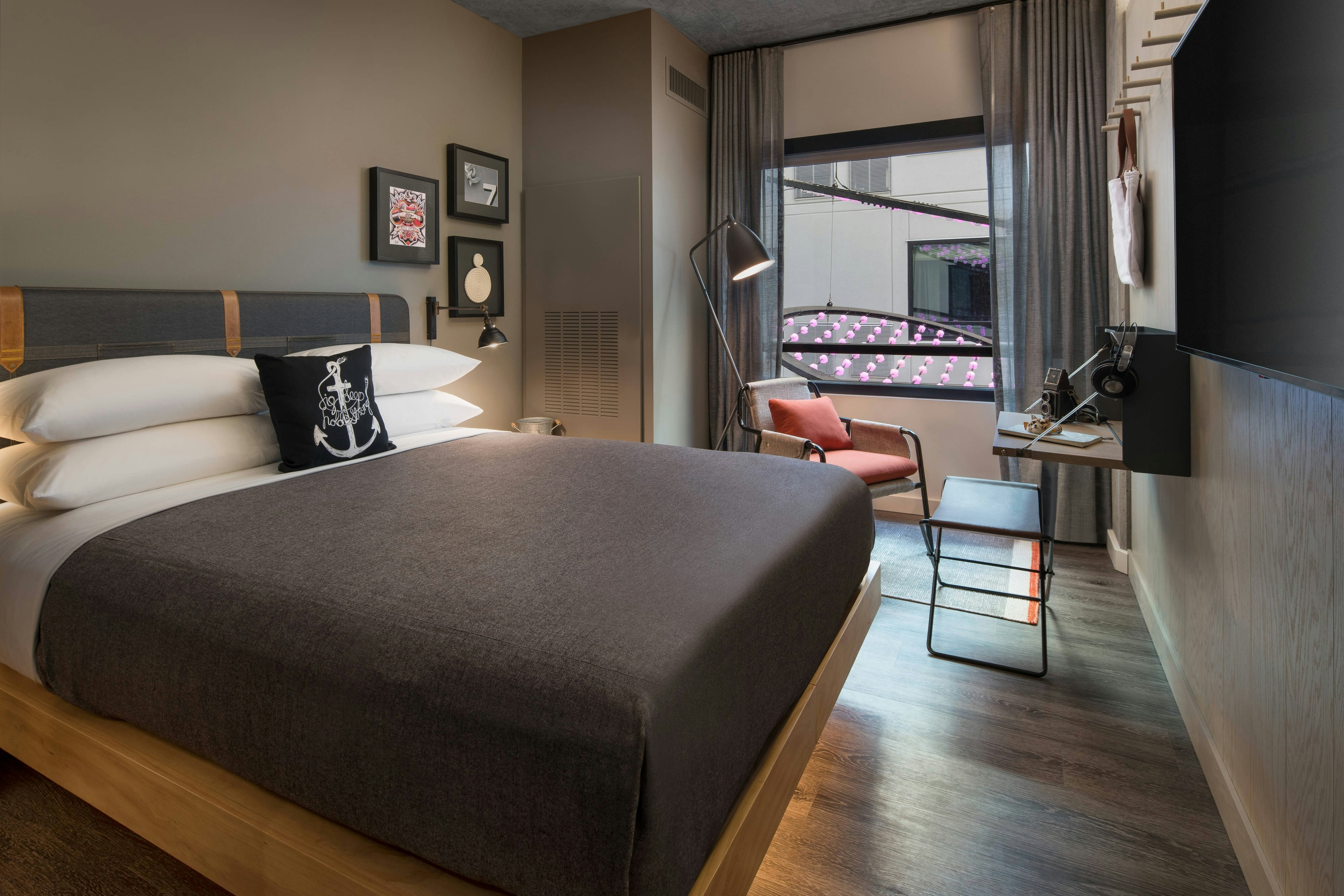 Moxy San Diego Downtown/Gaslamp Quarter