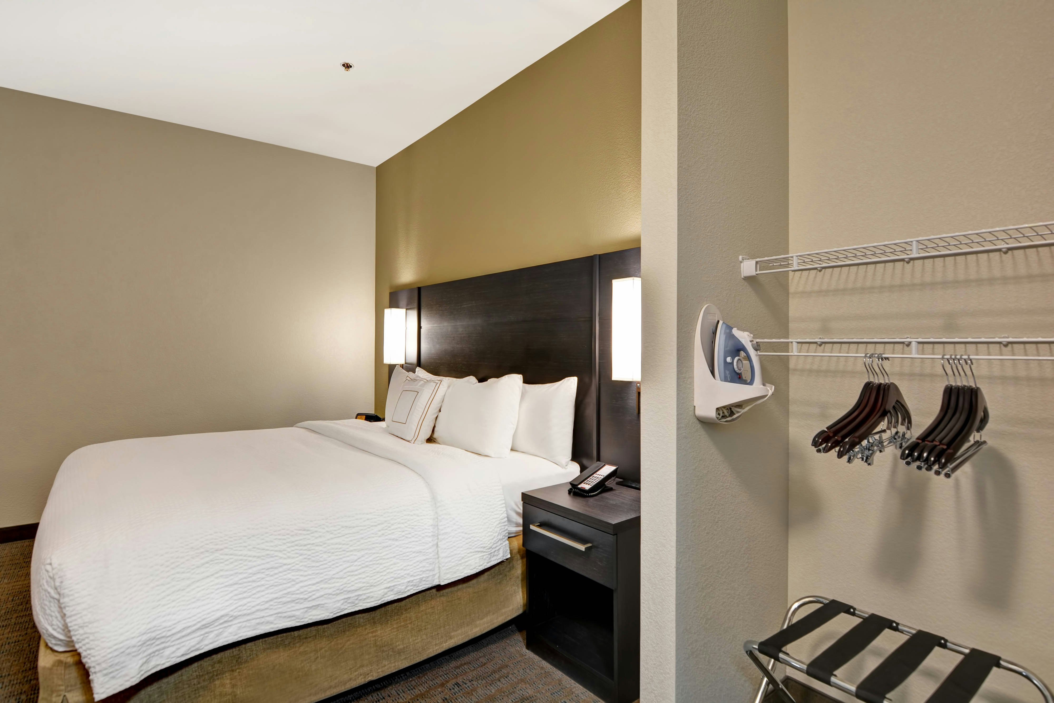 Residence Inn by Marriott Cleveland Airport/Middleburg Heights