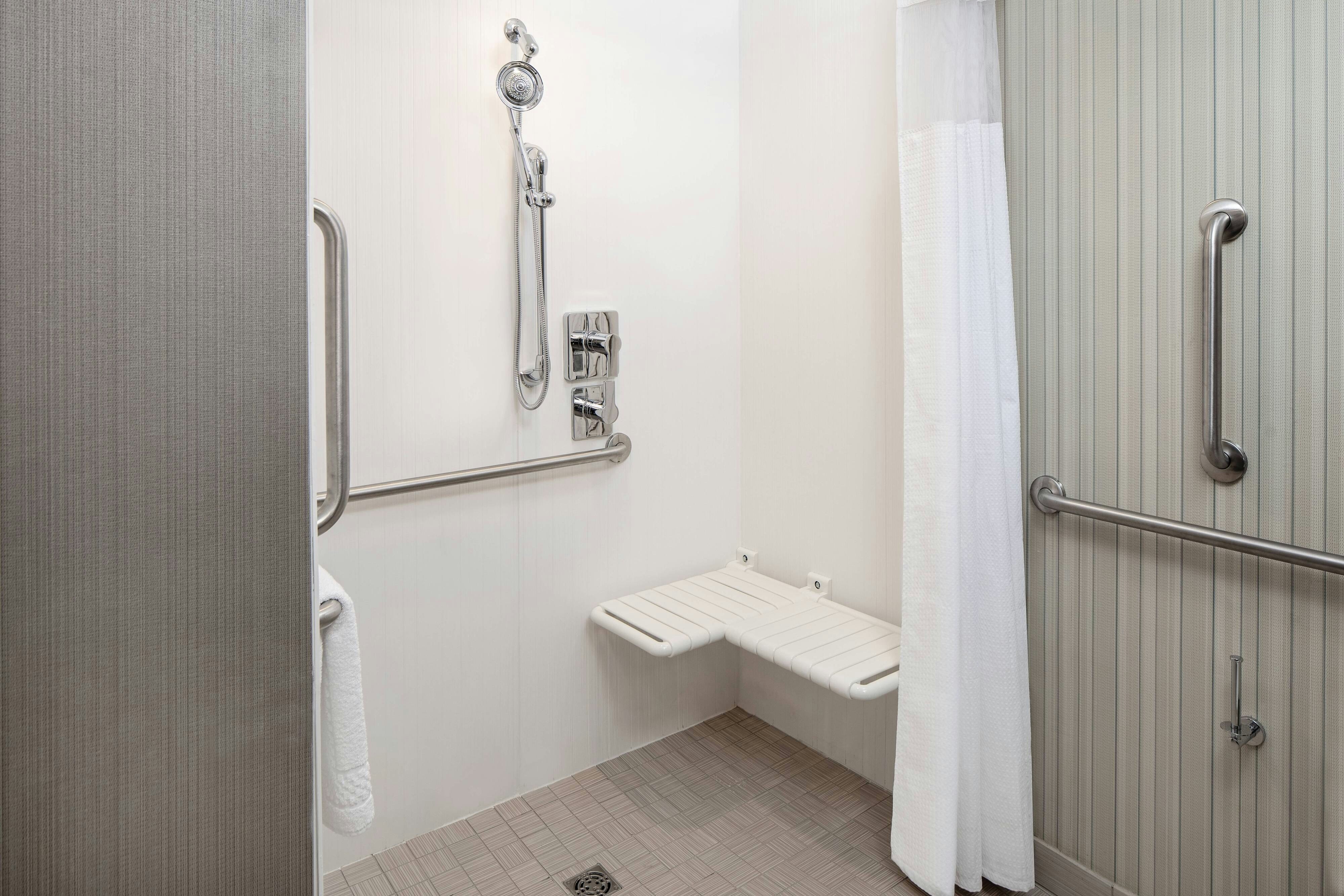 Courtyard by Marriott Dallas Downtown/Reunion District