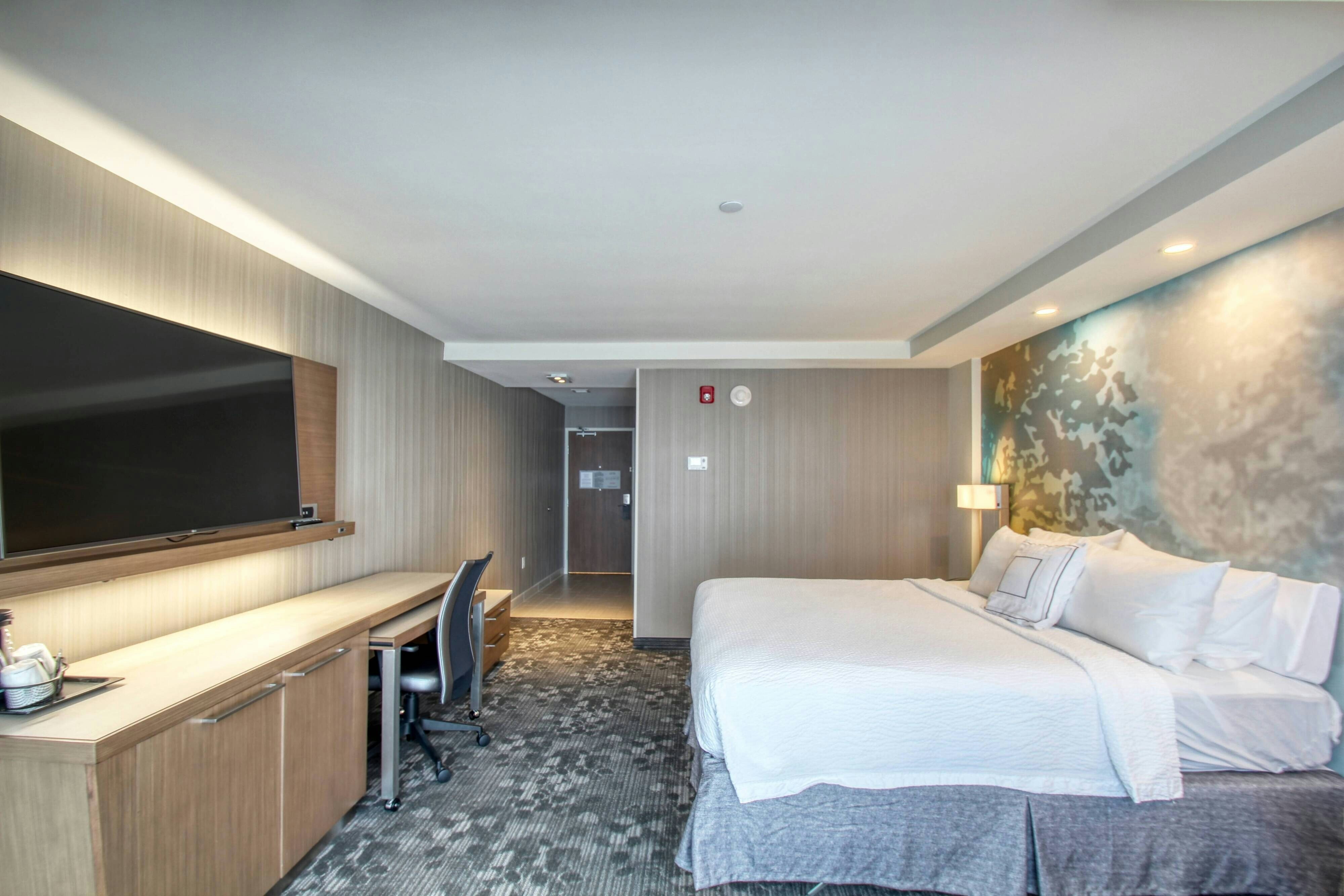 Courtyard by Marriott Fargo