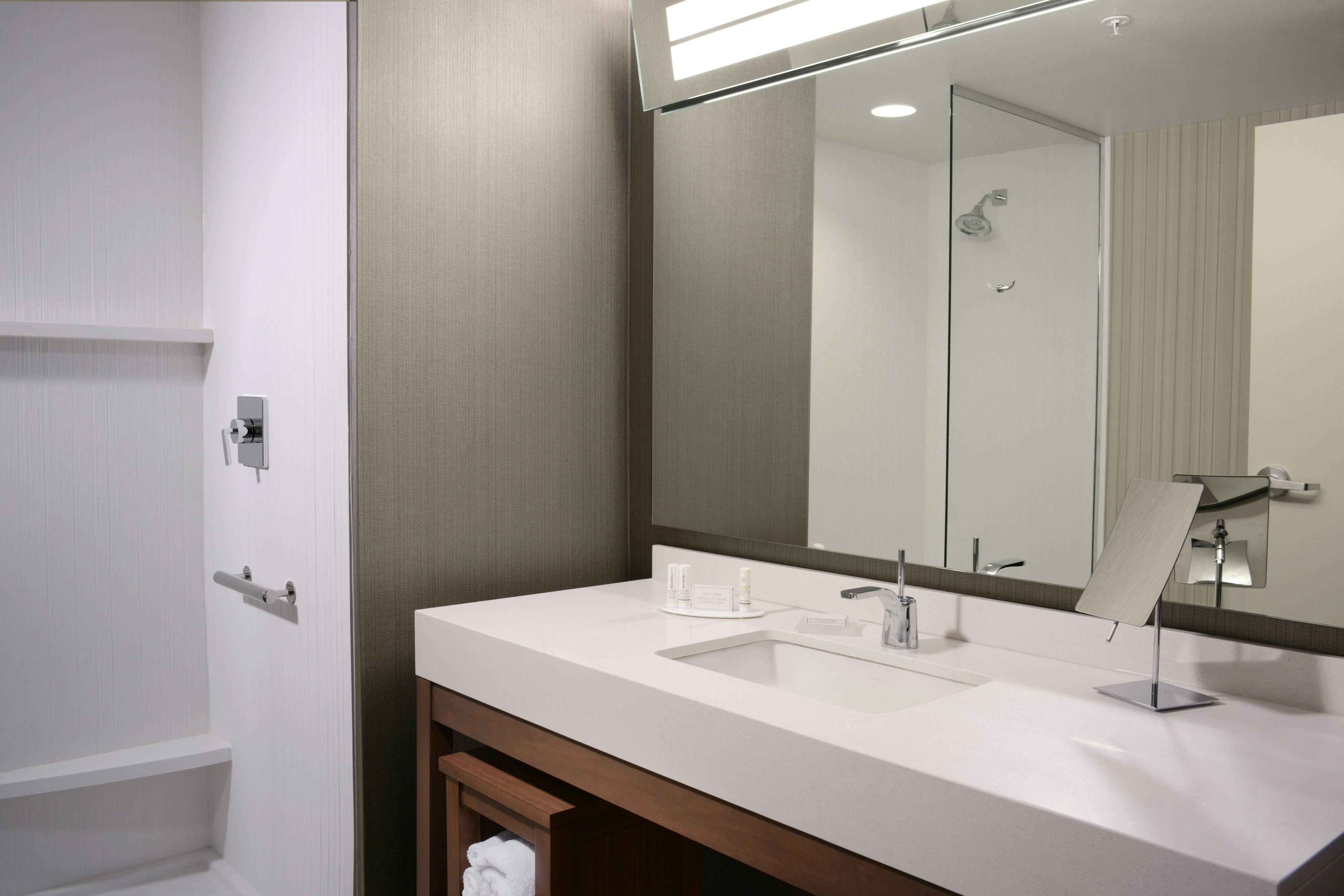Courtyard by Marriott Dallas Plano/The Colony