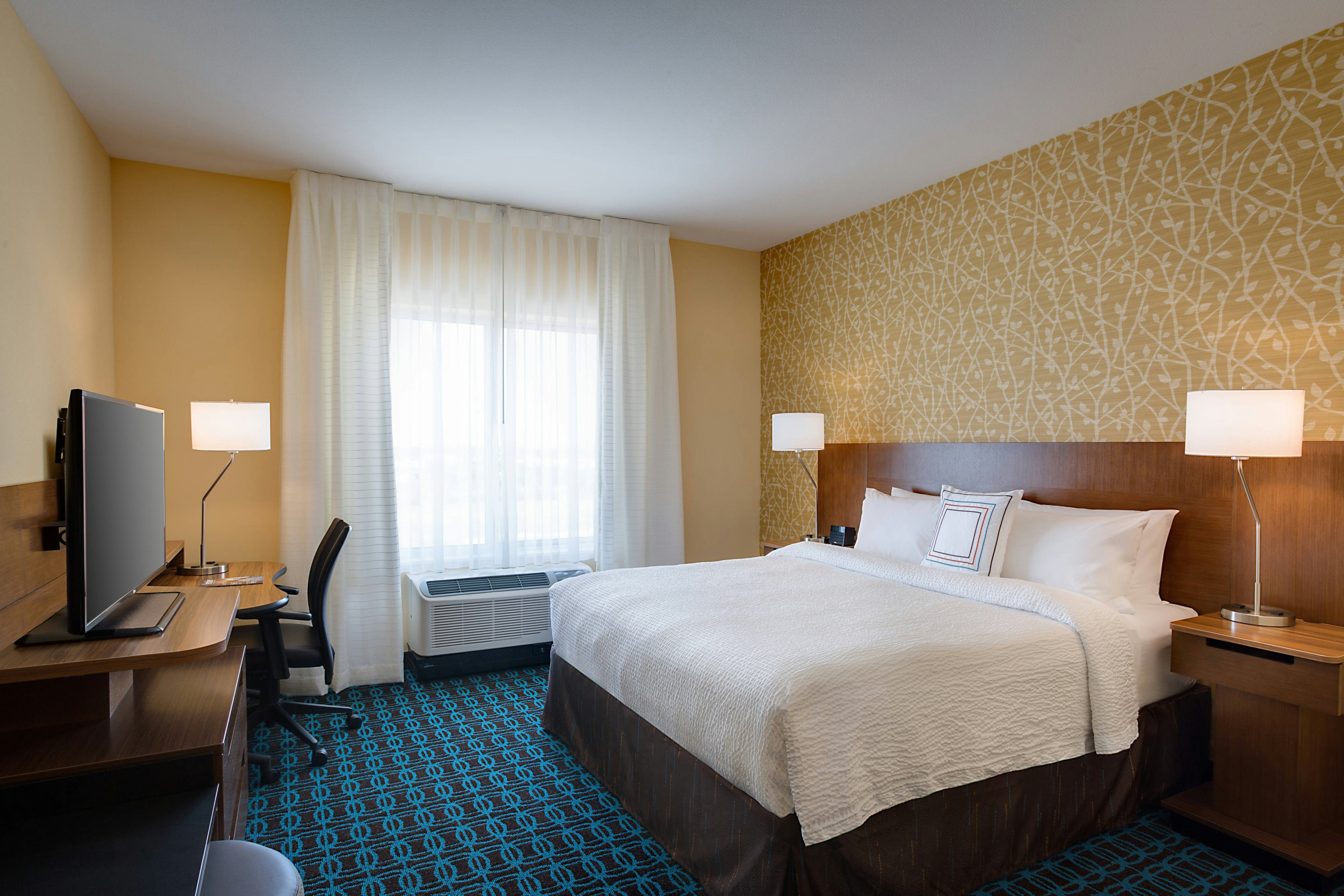 Fairfield by Marriott Inn & Suites Dallas West/I-30