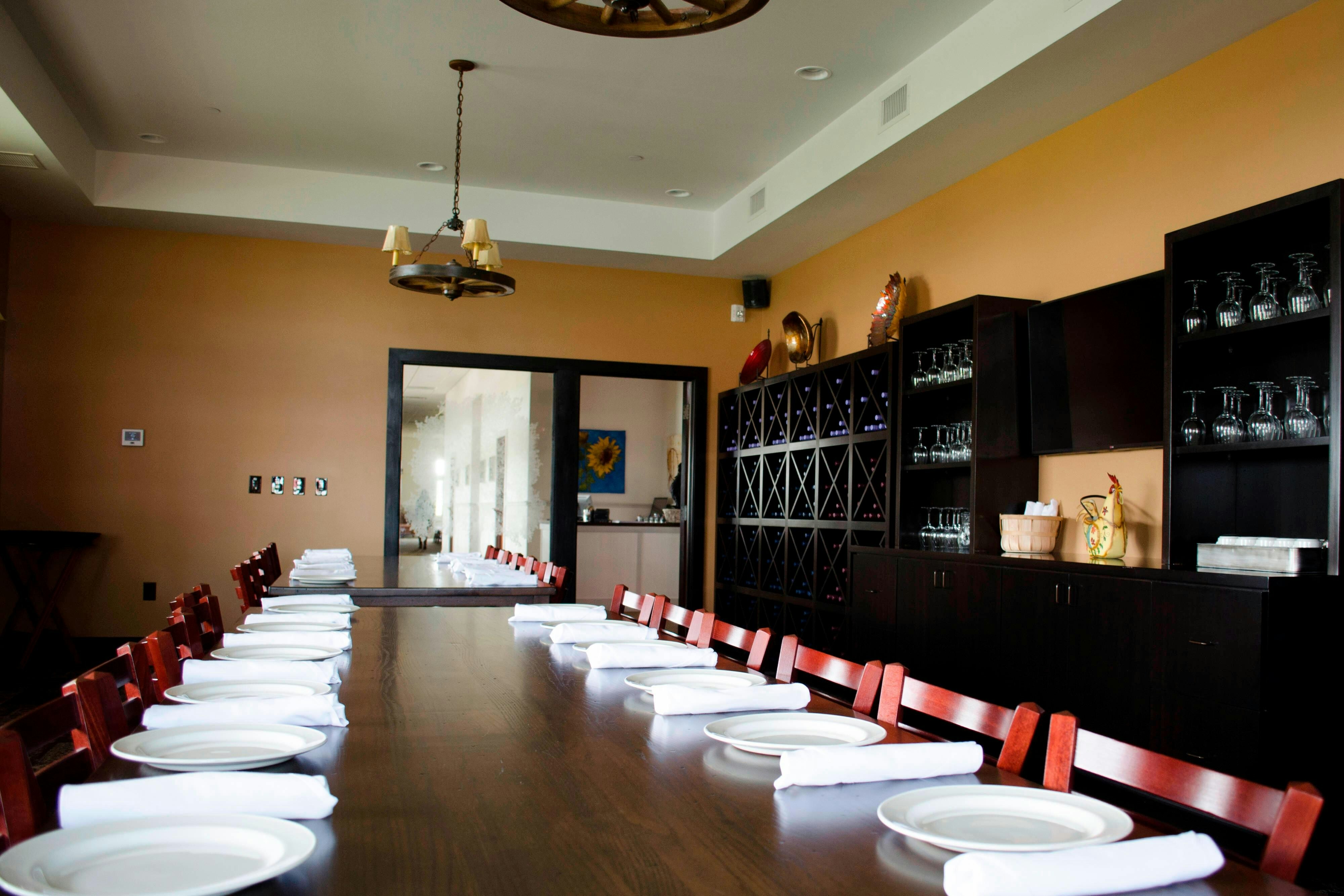 Fairfield by Marriott Inn & Suites Fair Oaks Farms