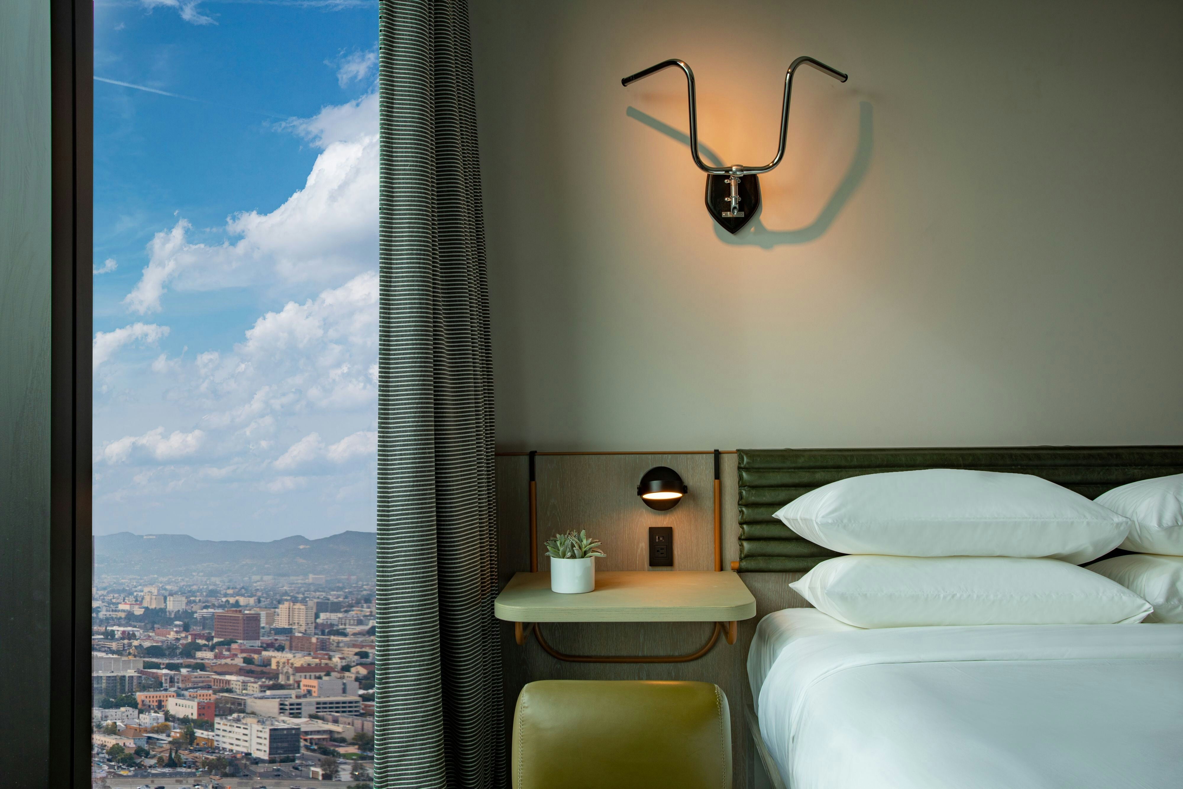 Moxy Downtown Los Angeles