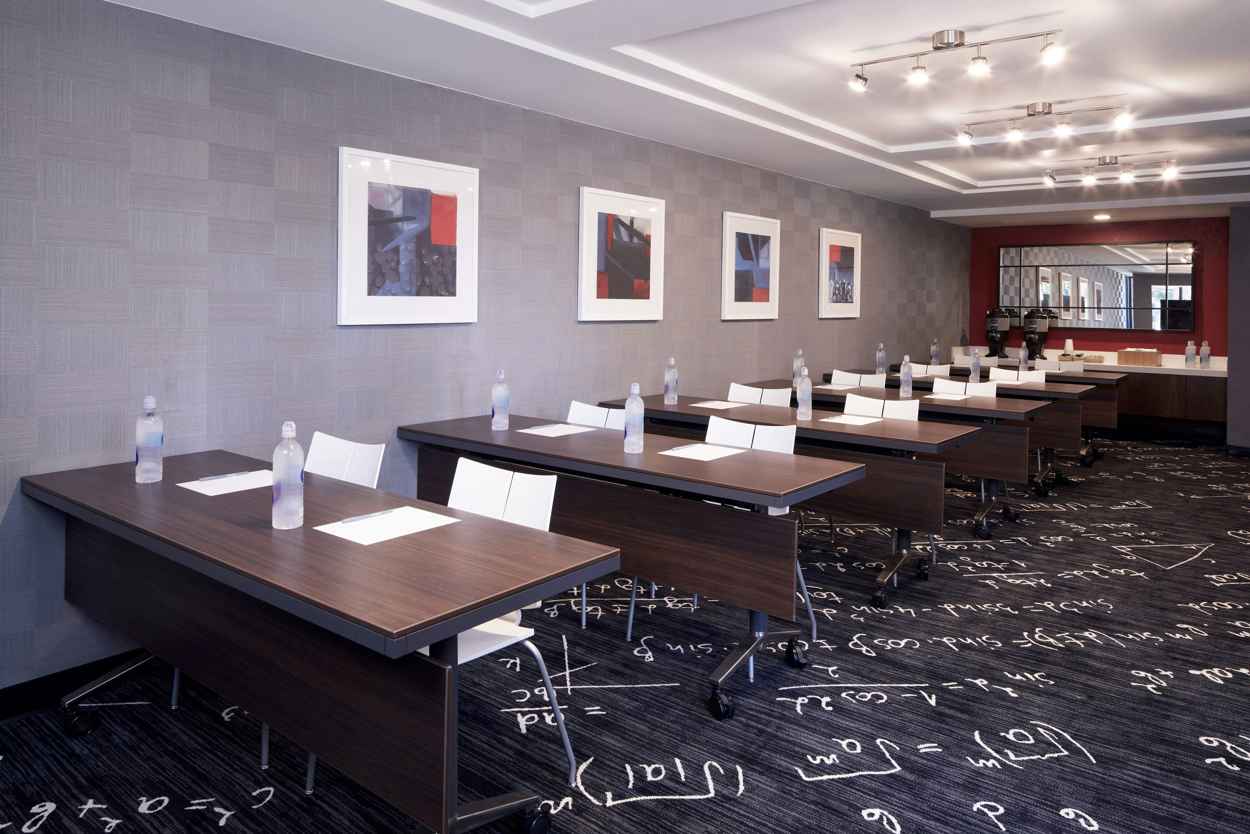 Fairfield by Marriott Inn & Suites Camarillo
