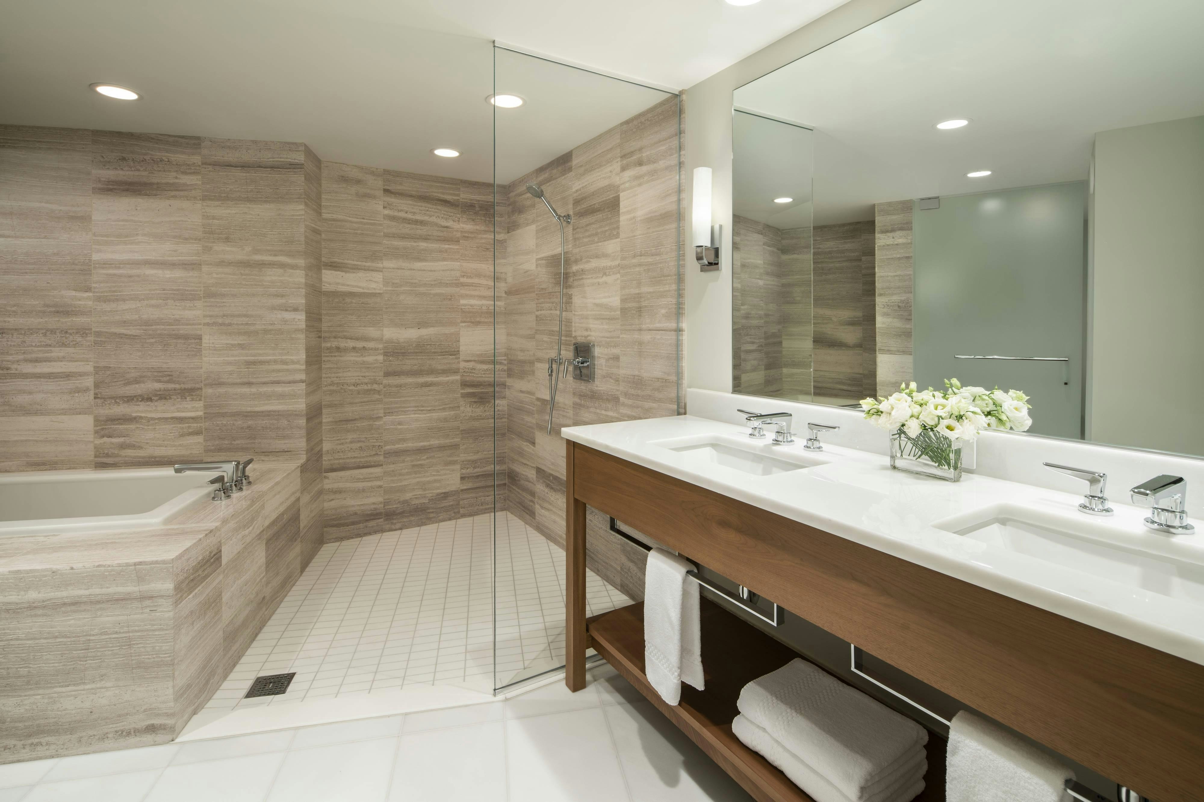 The Ritz-Carlton Residences, Waikiki Beach
