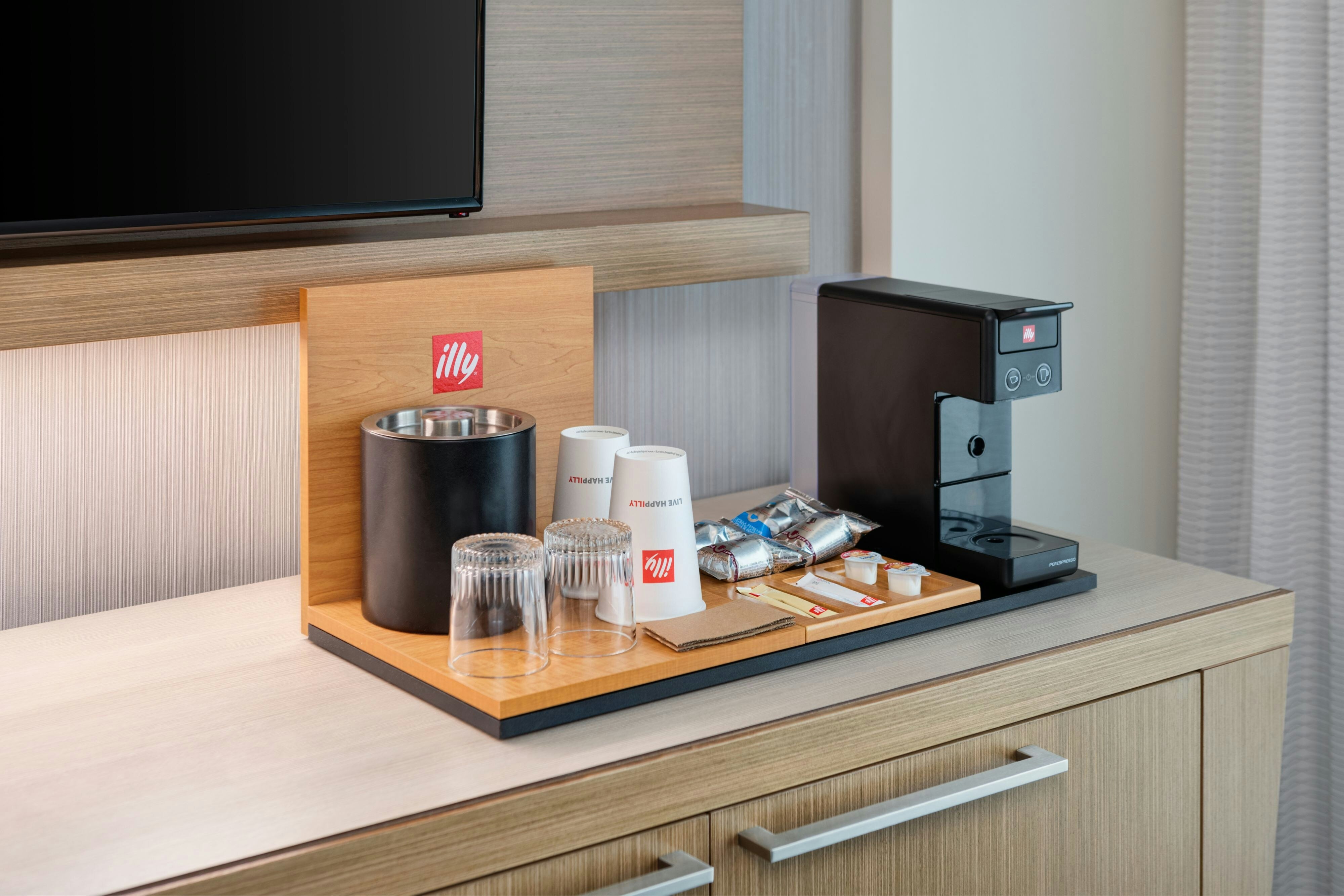 Courtyard by Marriott Atlanta Alpharetta/Avalon Area