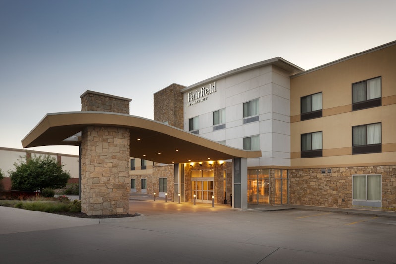 Fairfield by Marriott Inn & Suites Lincoln Southeast