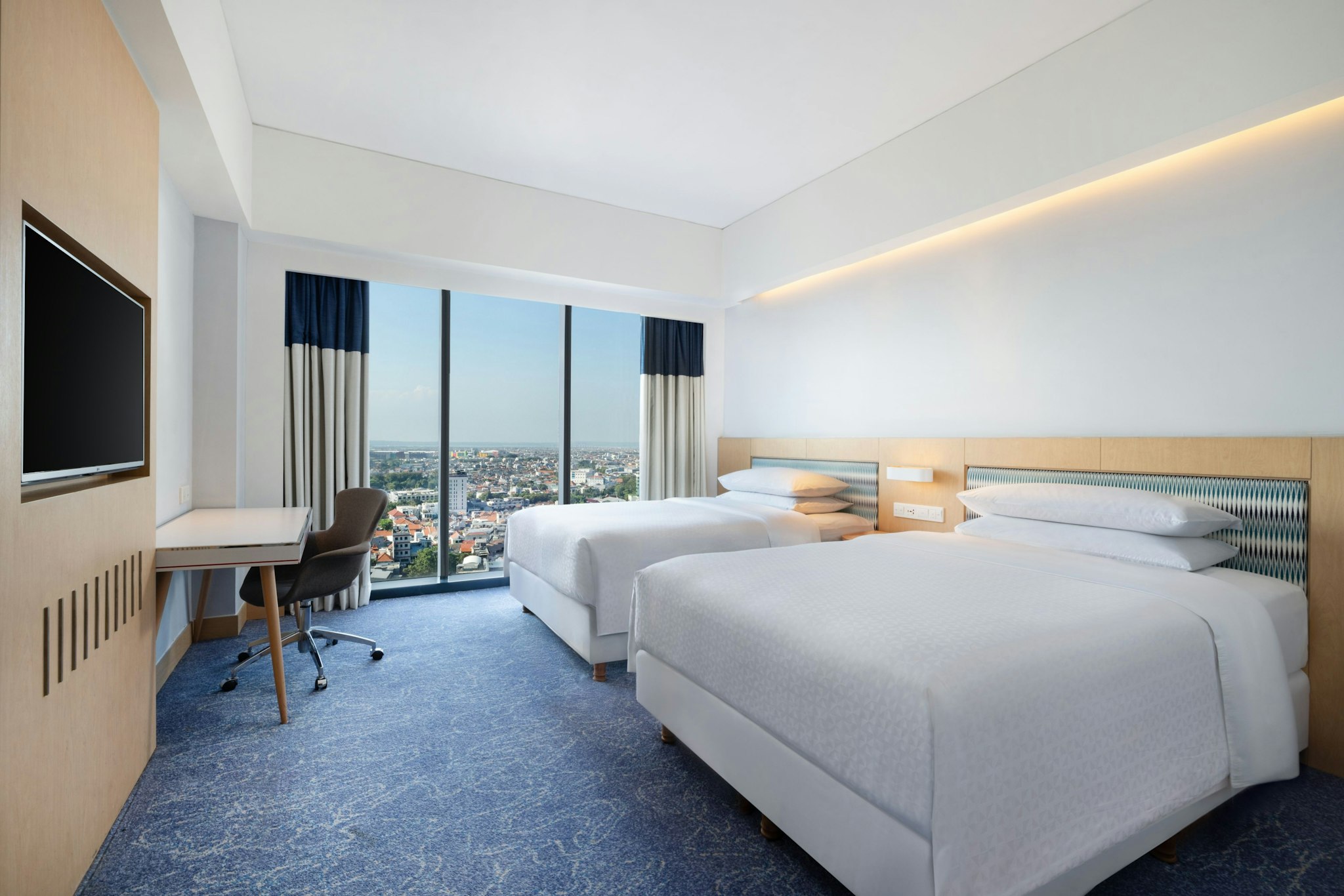 Four Points by Sheraton Surabaya, Tunjungan Plaza
