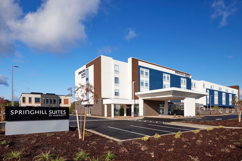 SpringHill Suites by Marriott Medford Airport