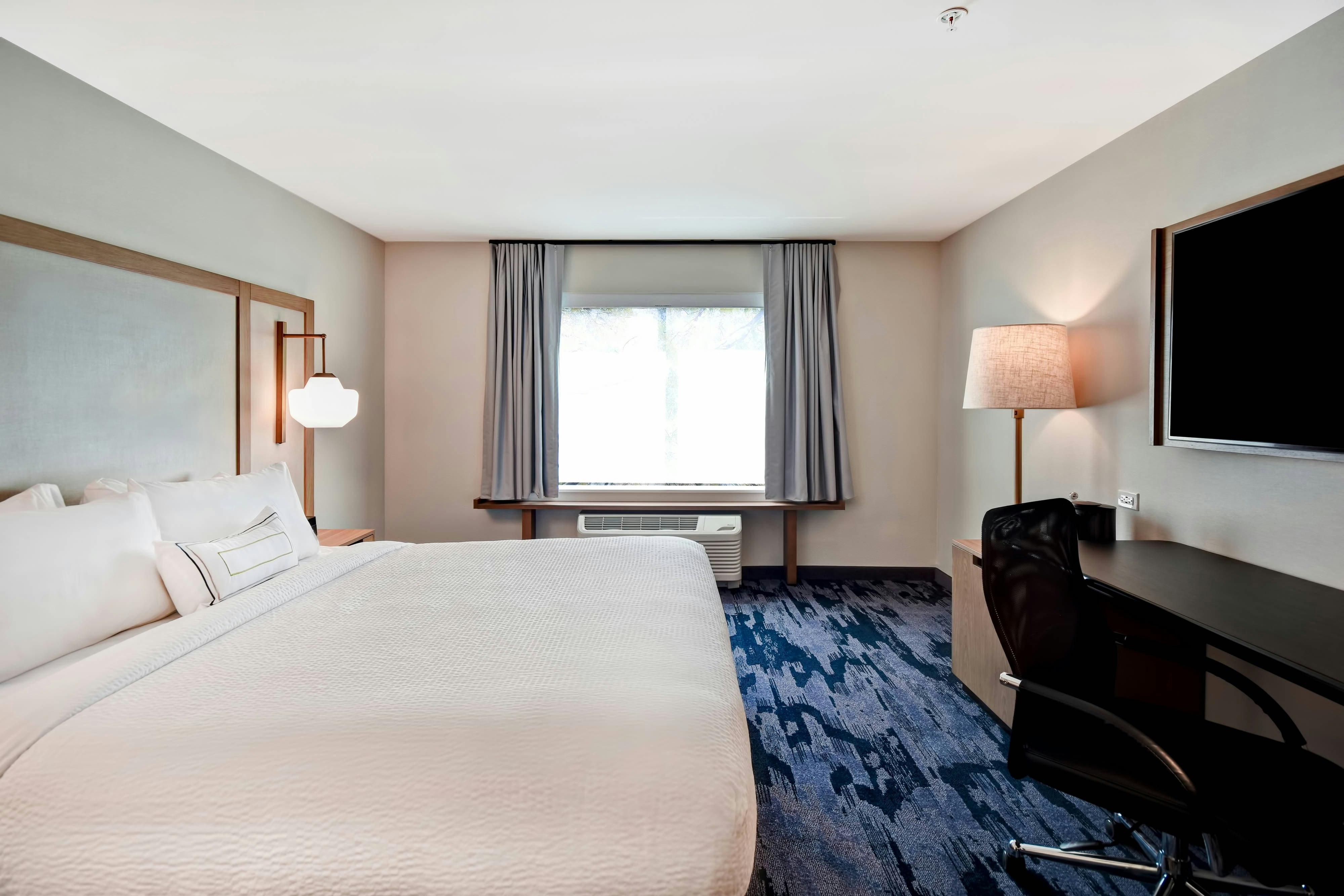 Fairfield by Marriott Inn & Suites Plymouth