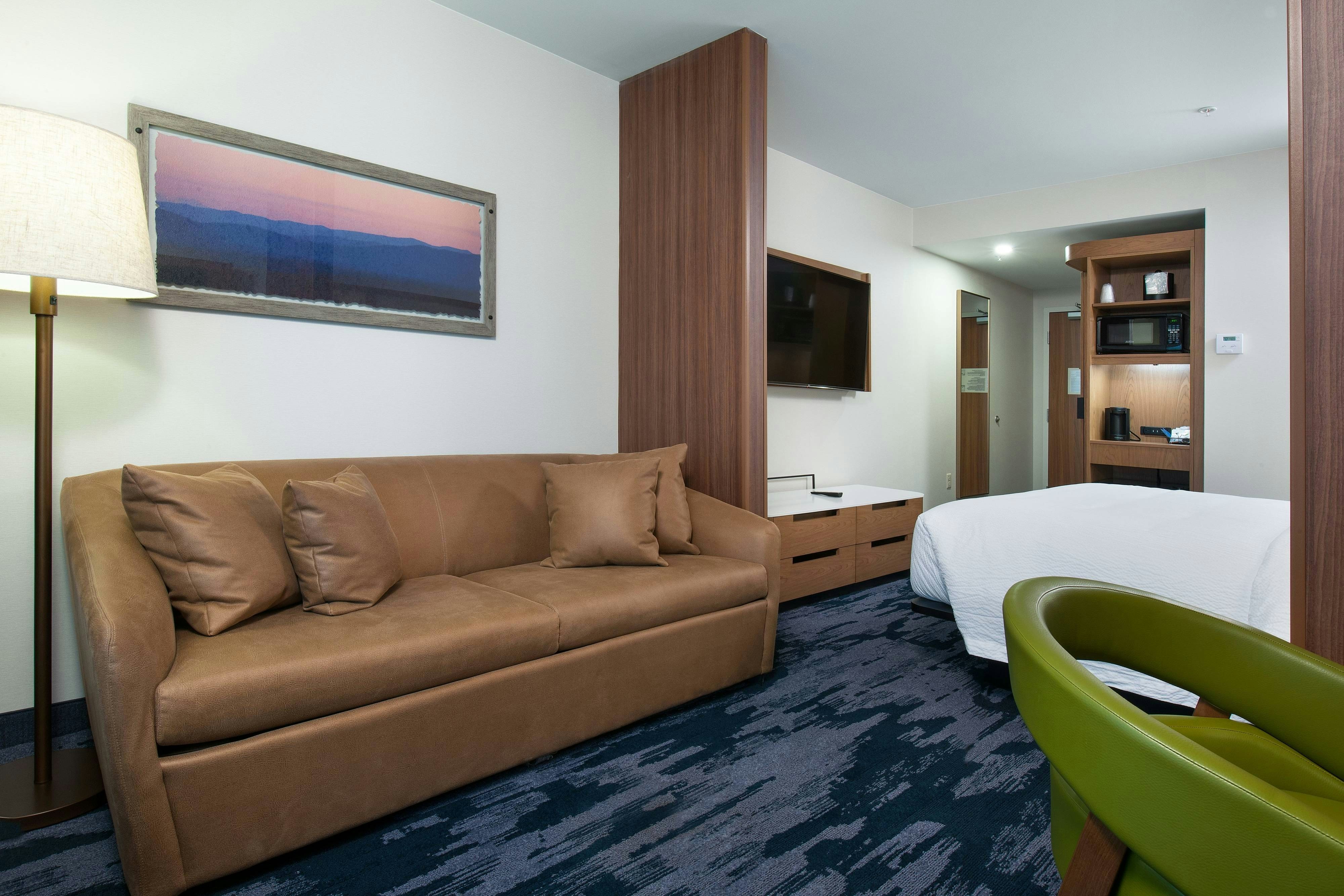Fairfield by Marriott Inn & Suites Pittsburgh Downtown