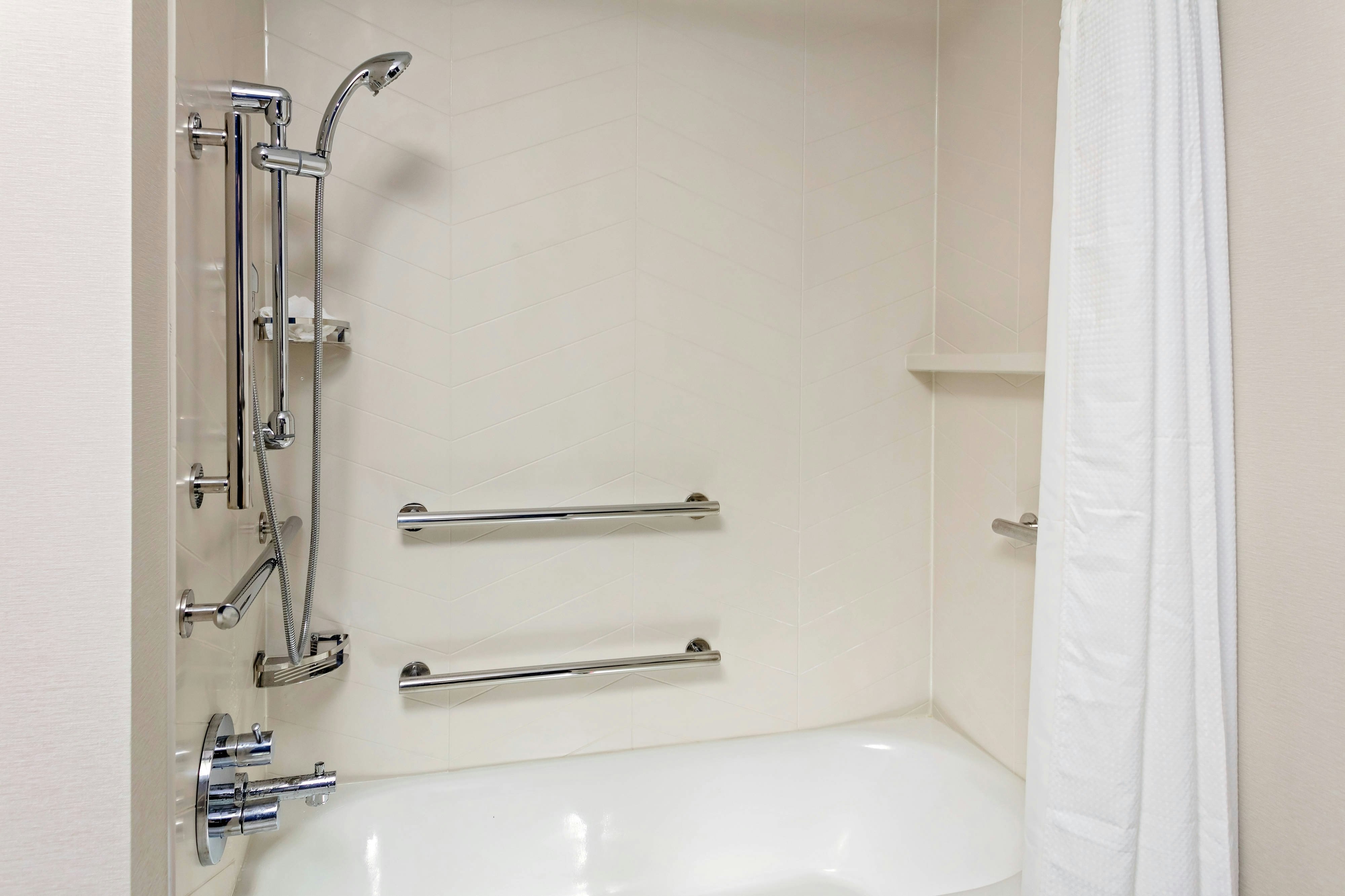Fairfield by Marriott Inn & Suites Port Clinton Waterfront