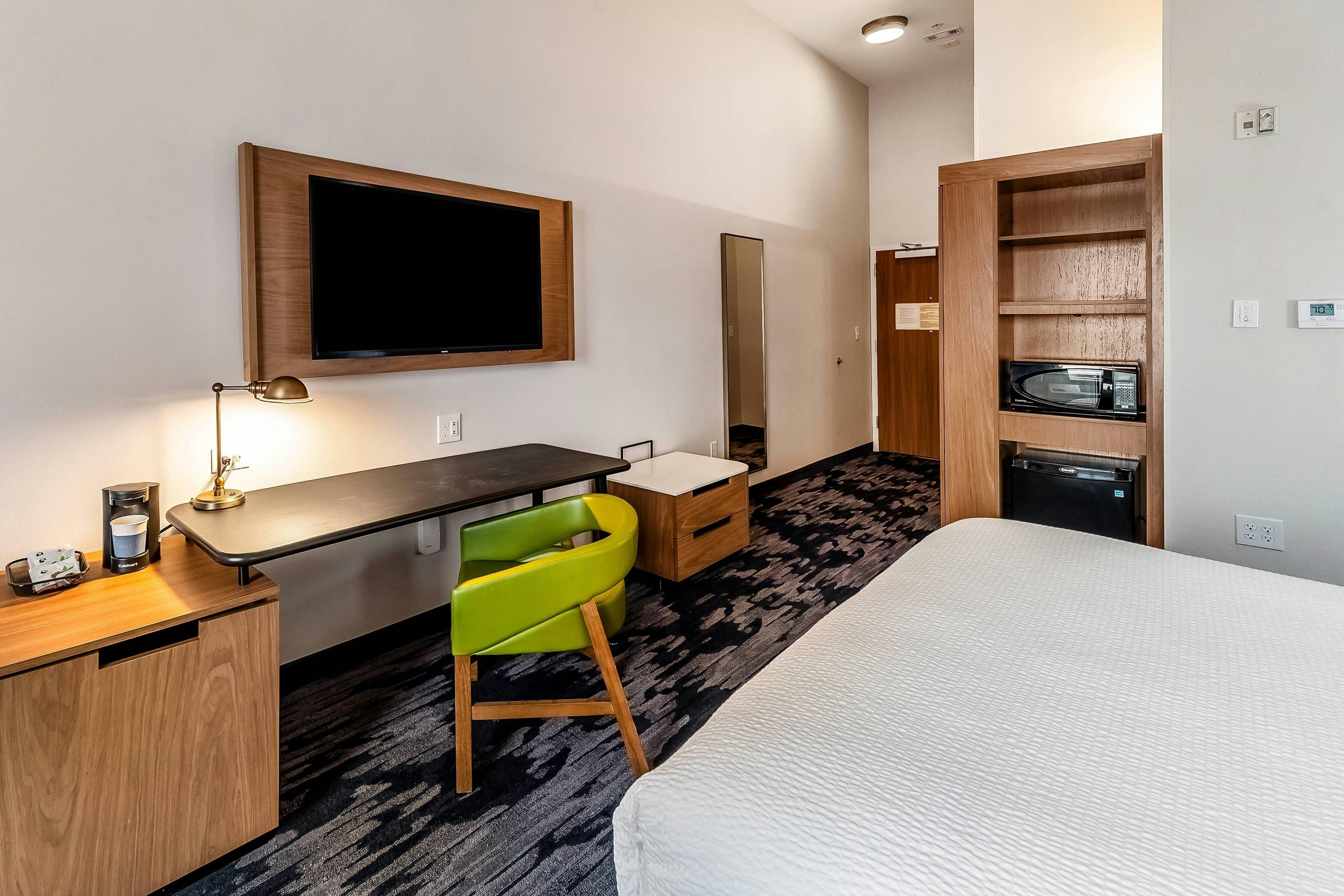 Fairfield by Marriott Inn & Suites Gainesville I-35