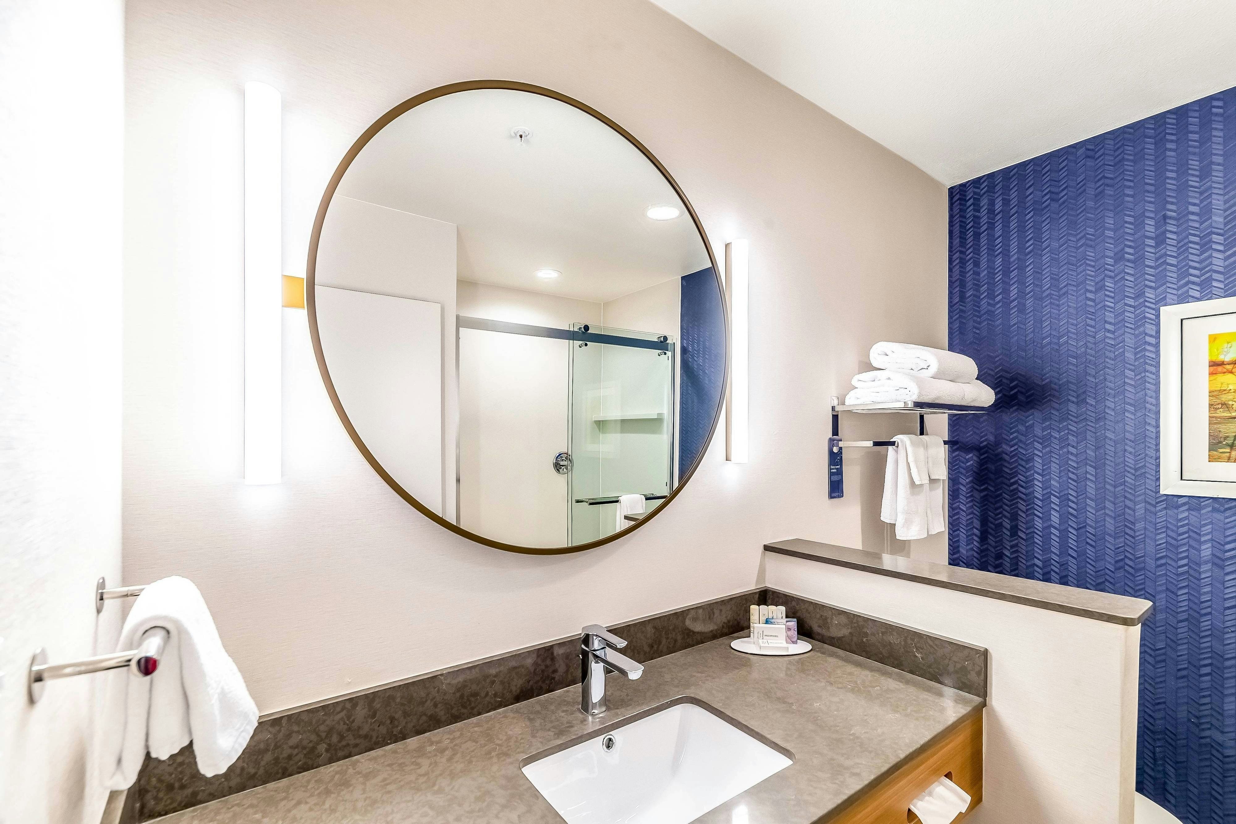 Fairfield by Marriott Inn & Suites Gainesville I-35