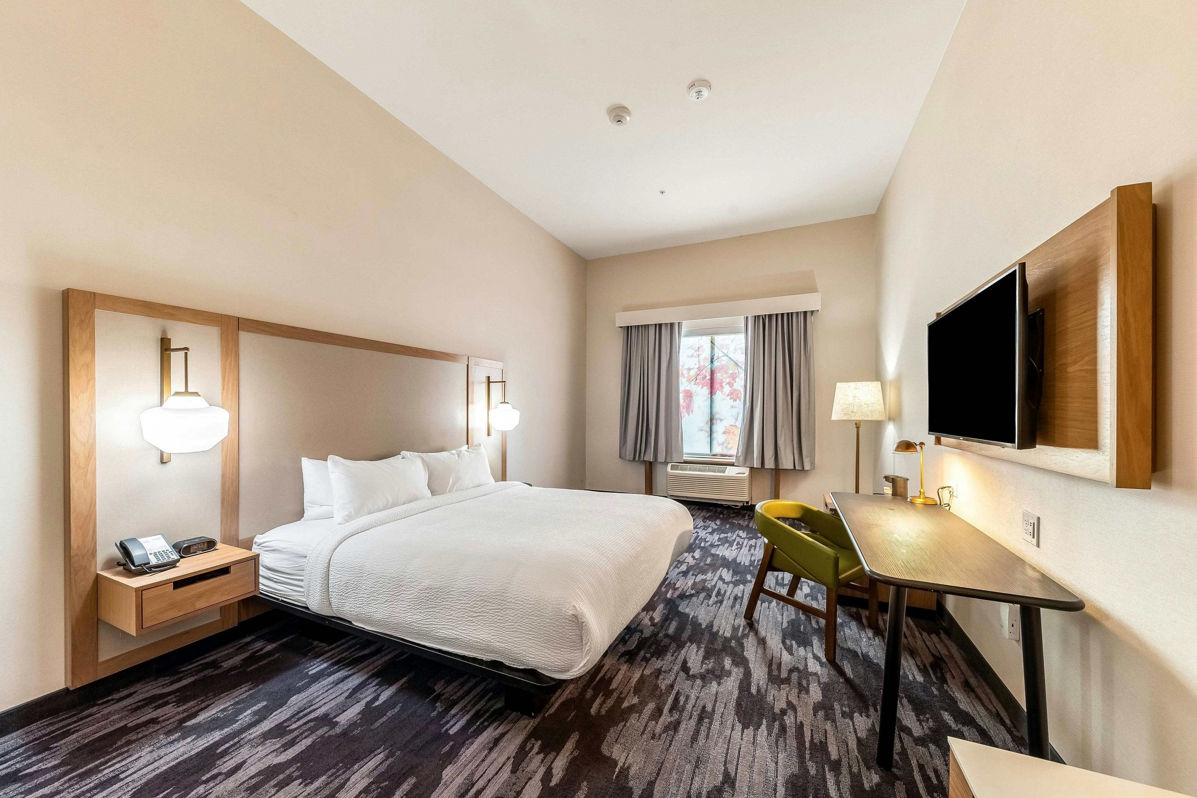 Fairfield by Marriott Inn & Suites Gainesville I-35
