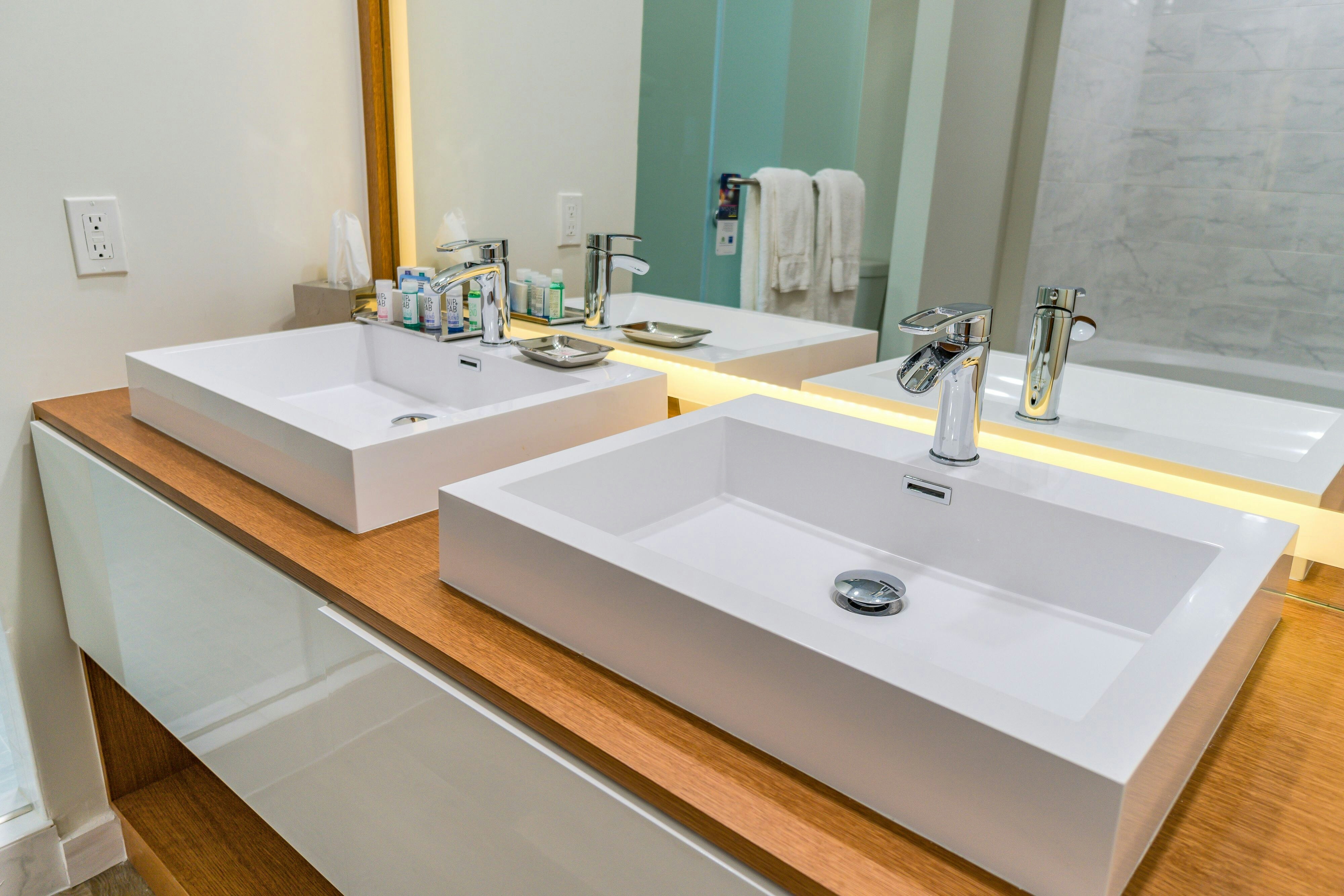 Maritime Hotel Fort Lauderdale Airport & Cruiseport