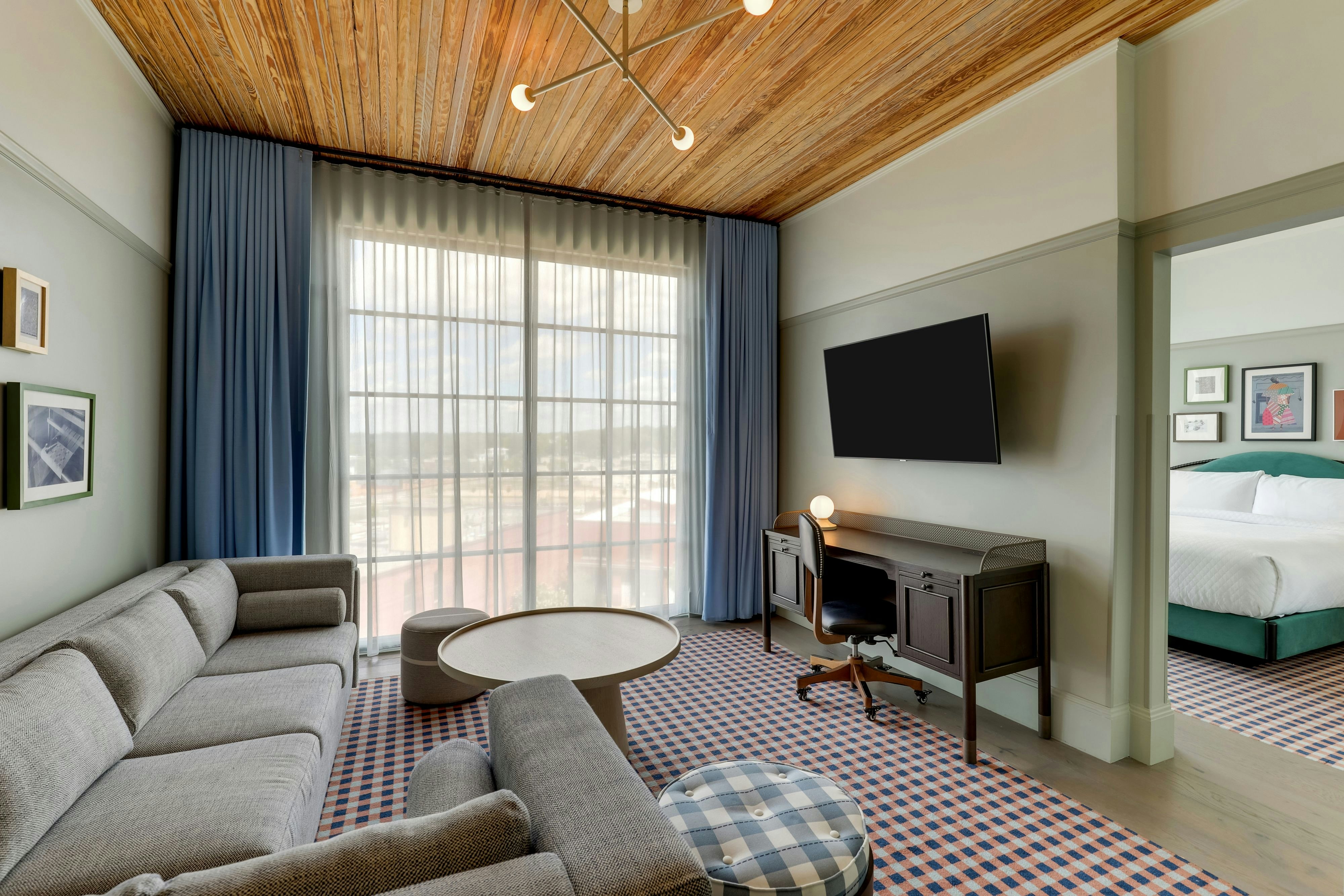 Trilogy Hotel Montgomery, Autograph Collection