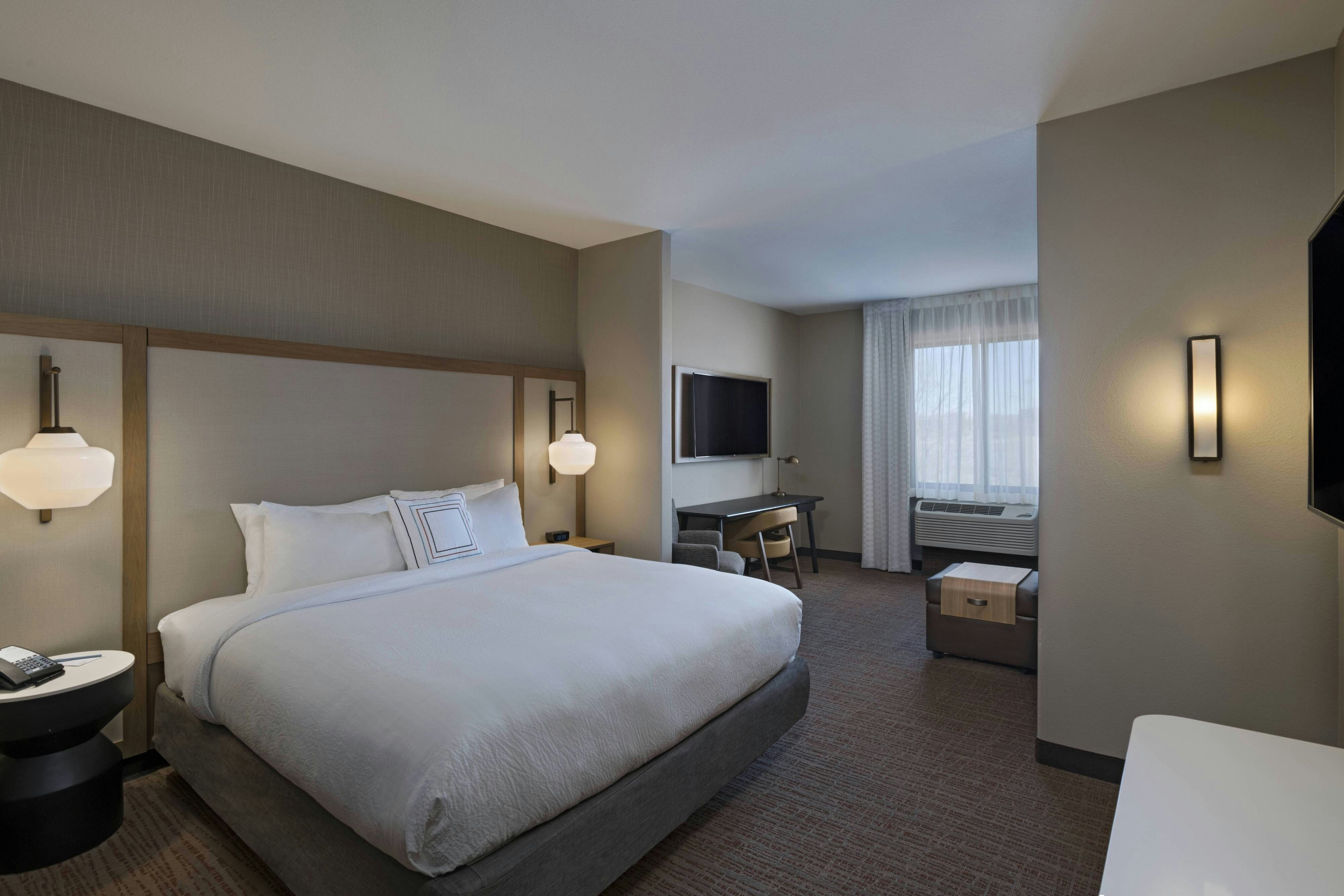 Fairfield by Marriott Inn & Suites Colorado Springs East/Ballpark