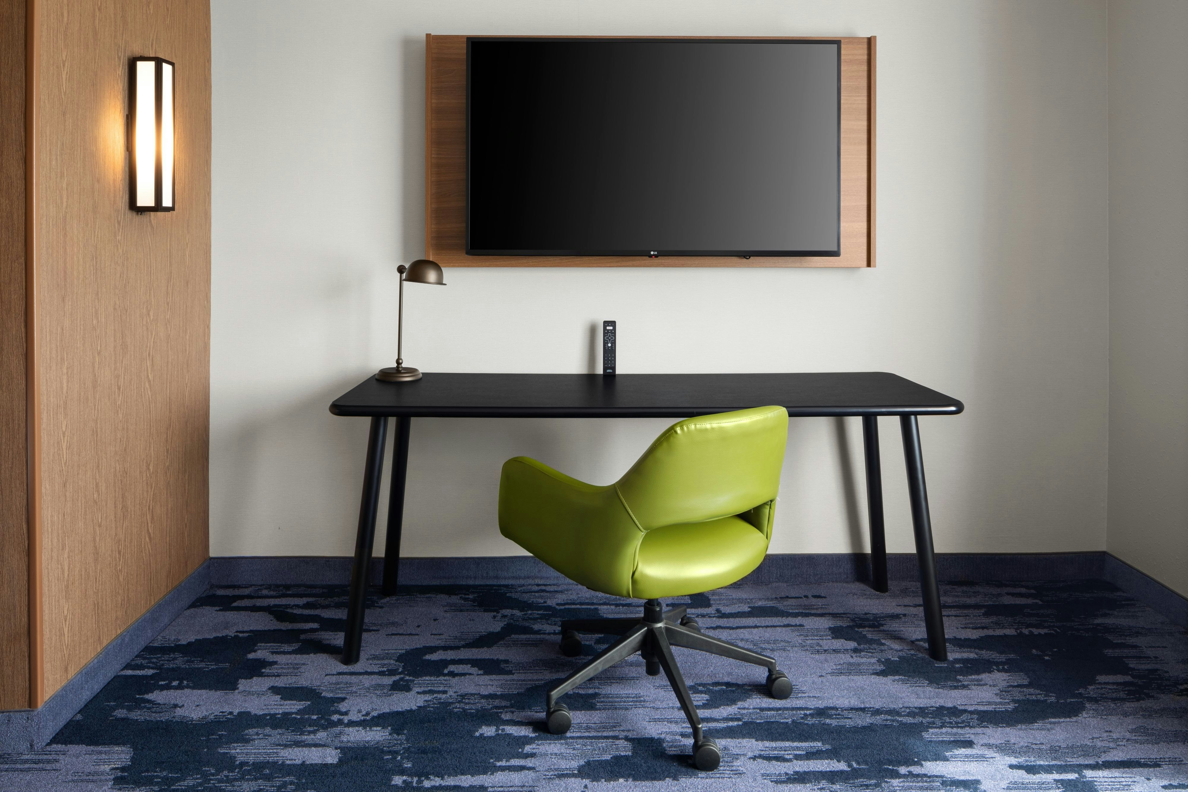 Fairfield by Marriott Inn & Suites Whitsett Greensboro East
