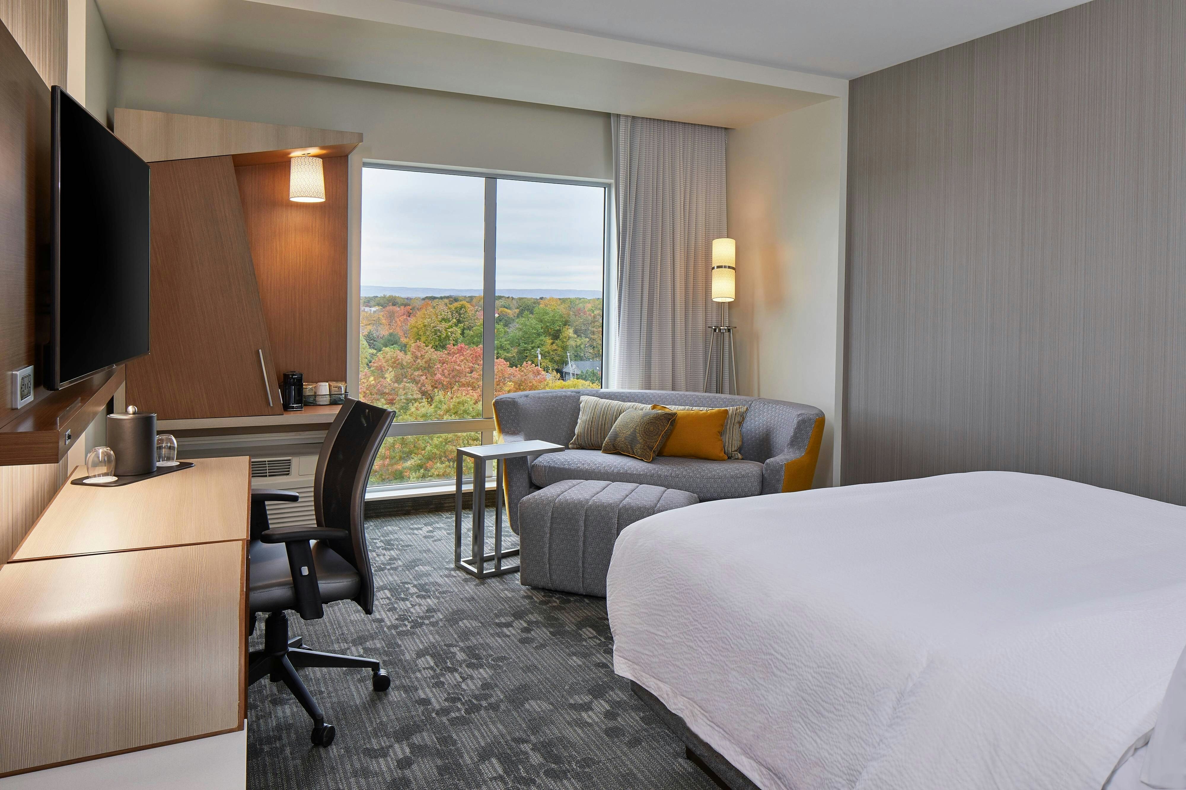 Courtyard by Marriott Albany Airport
