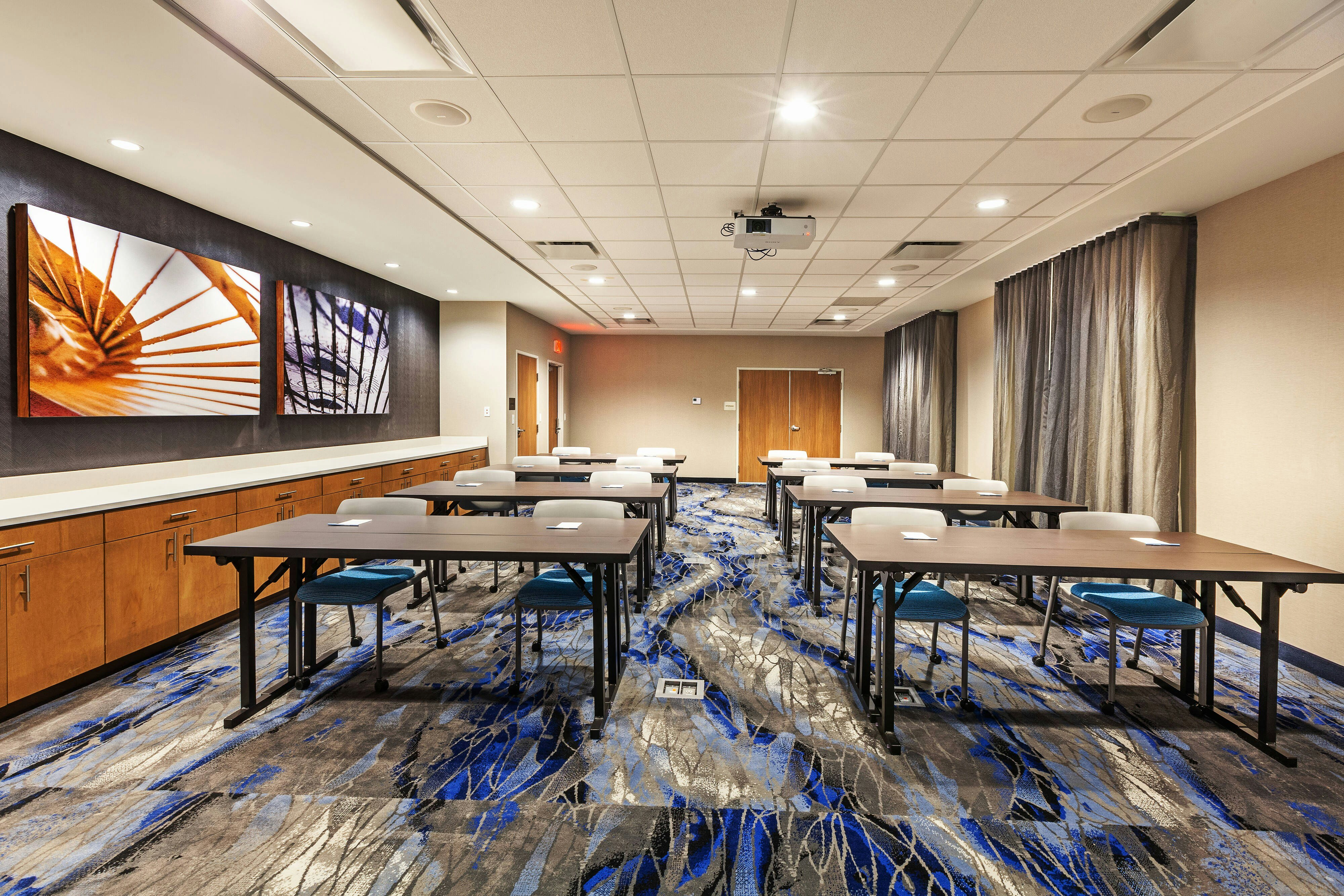 Fairfield by Marriott Inn & Suites Tulsa Catoosa