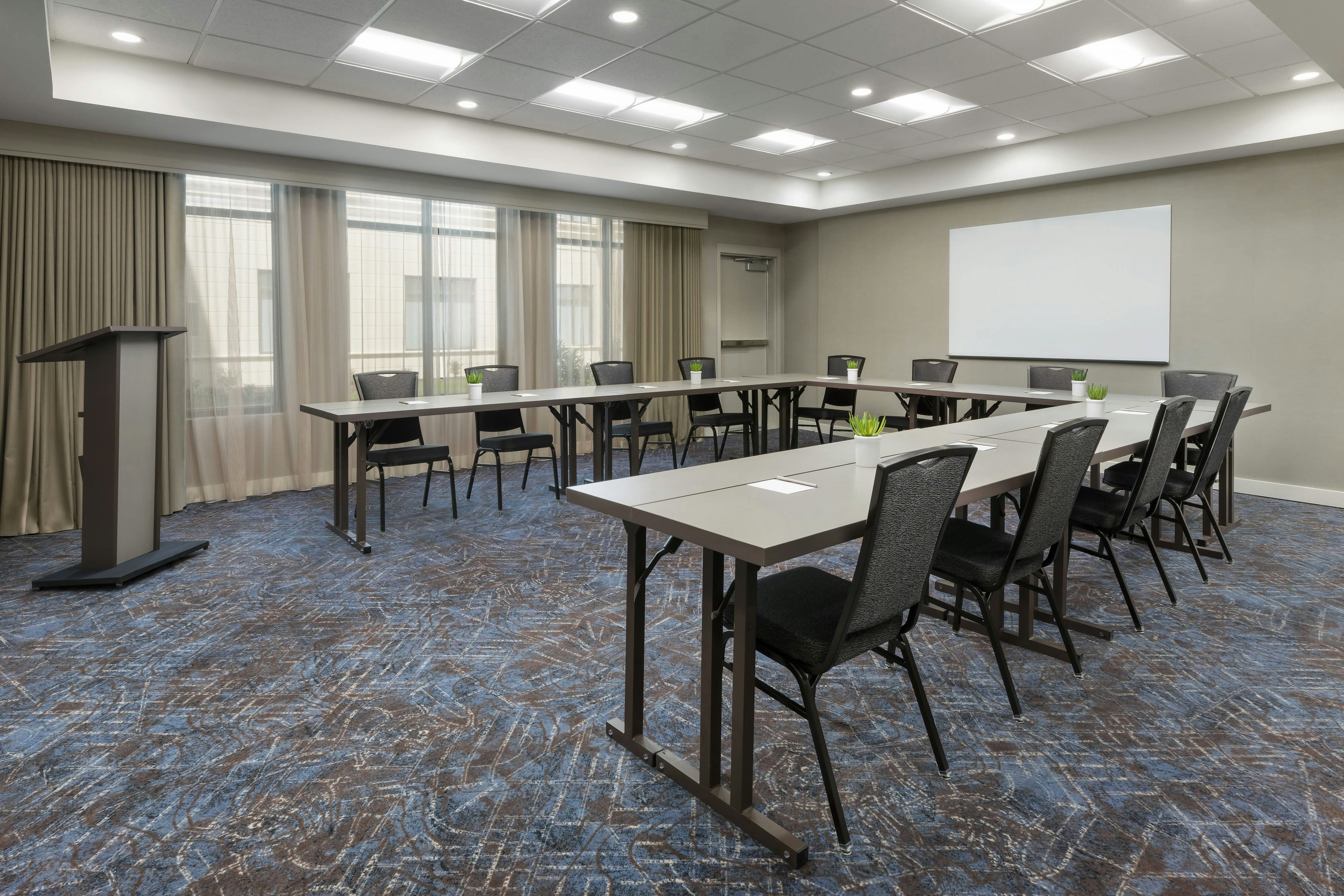 Residence Inn by Marriott Long Island Garden City