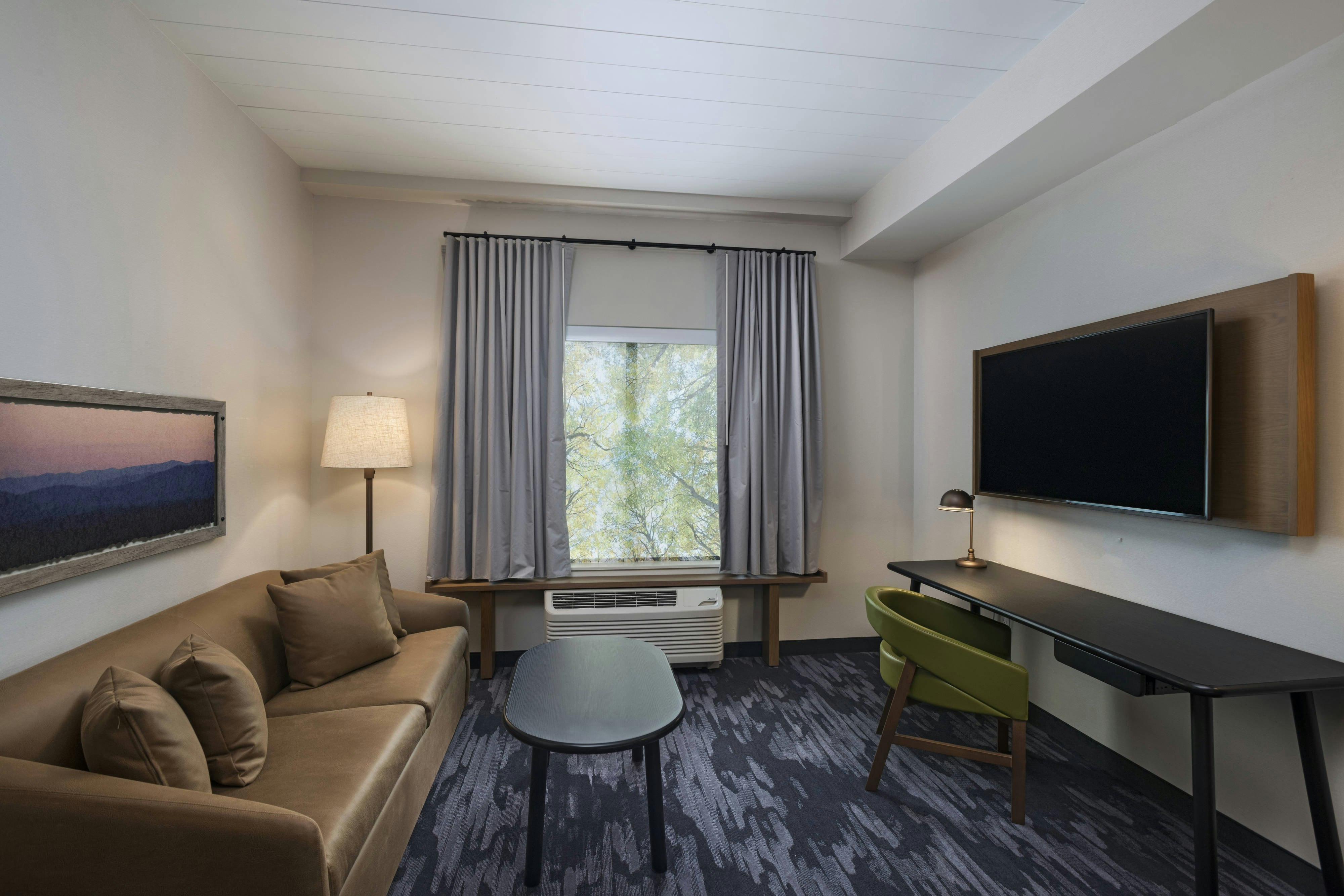 Fairfield by Marriott Inn & Suites St. Louis Downtown
