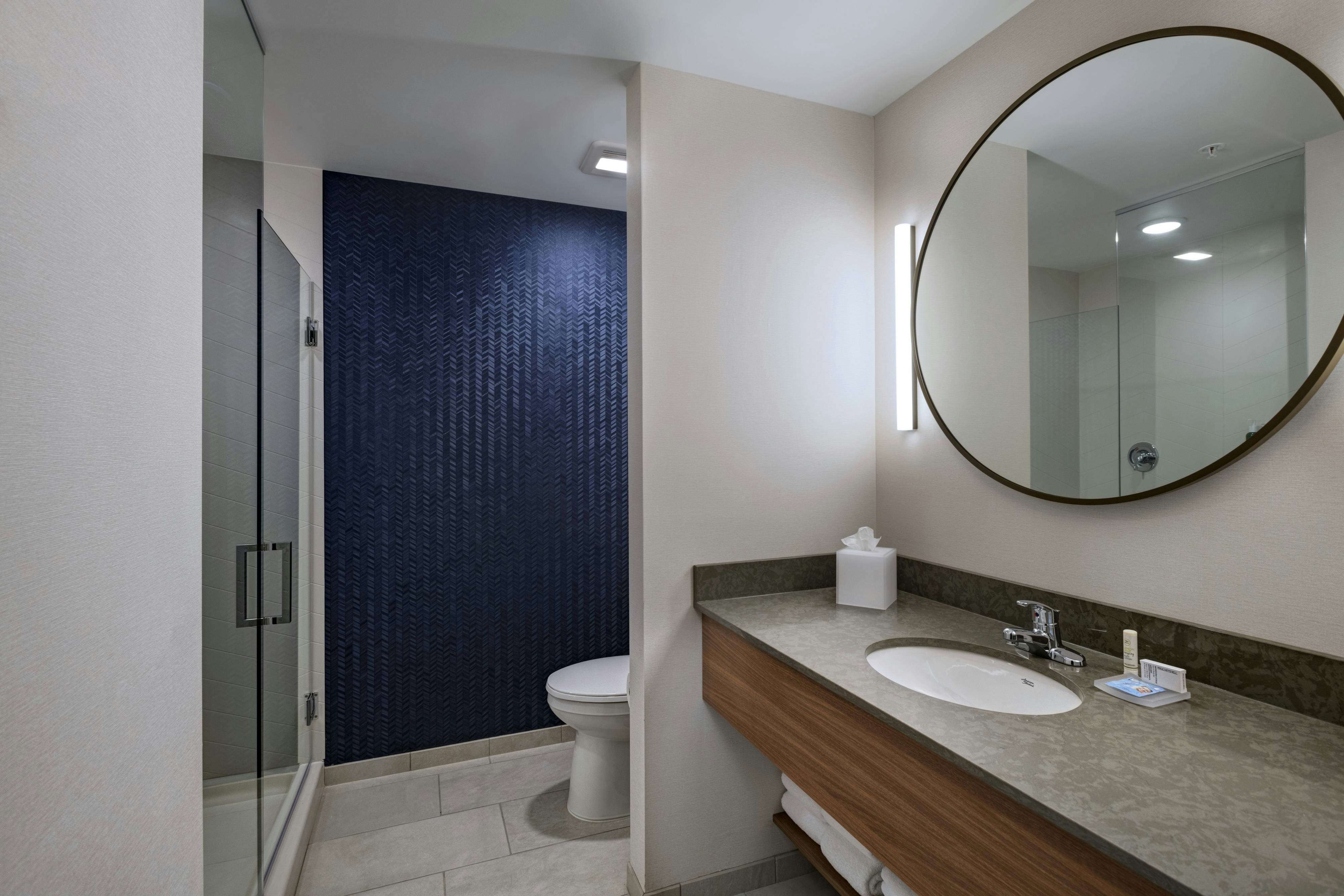 Fairfield by Marriott Inn & Suites St. Louis Downtown