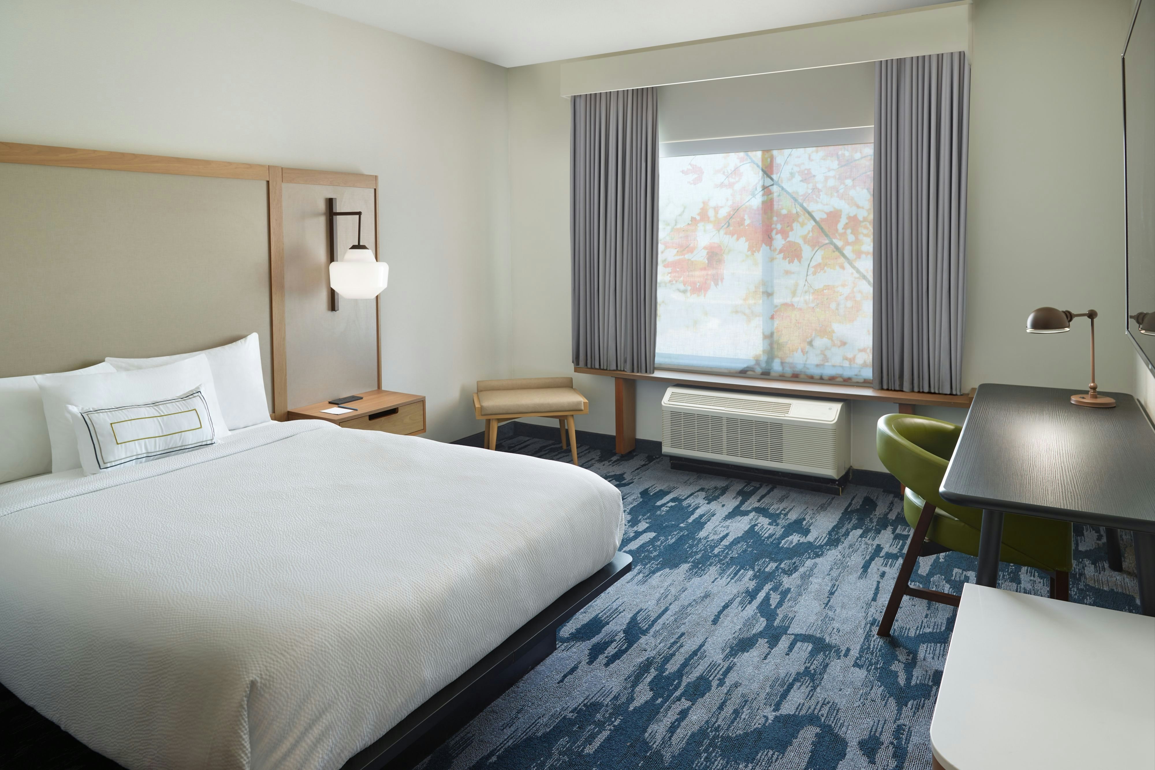 Fairfield by Marriott Inn & Suites Locust Grove I-75 South