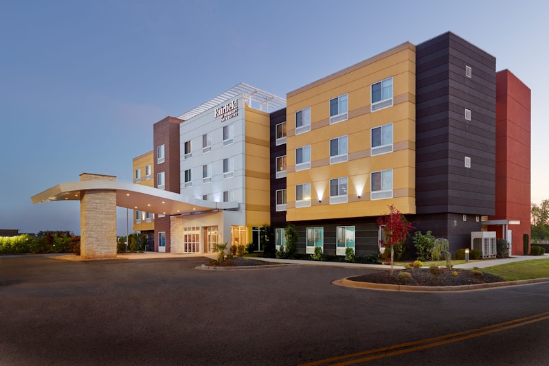 Fairfield by Marriott Inn & Suites Locust Grove I-75 South