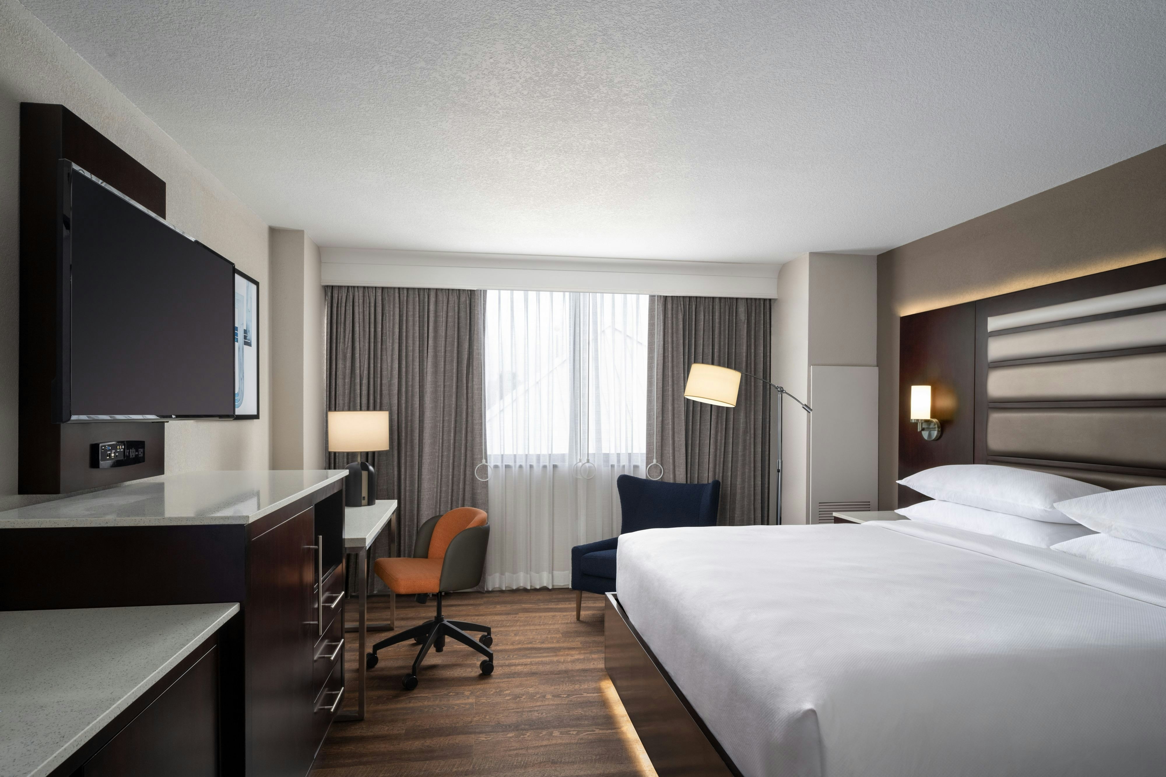 Delta Hotels by Marriott™ Jacksonville Deerwood